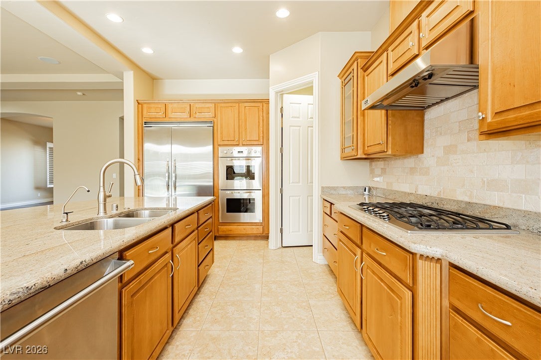 Las Vegas, Nevada, 89139, United States, 3 Bedrooms Bedrooms, ,4 BathroomsBathrooms,Residential,Active,2010536