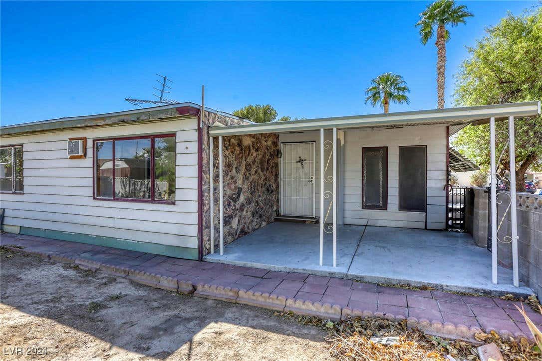 350 SIR JEFFERY ST, LAS VEGAS, NV 89110, photo 1 of 35