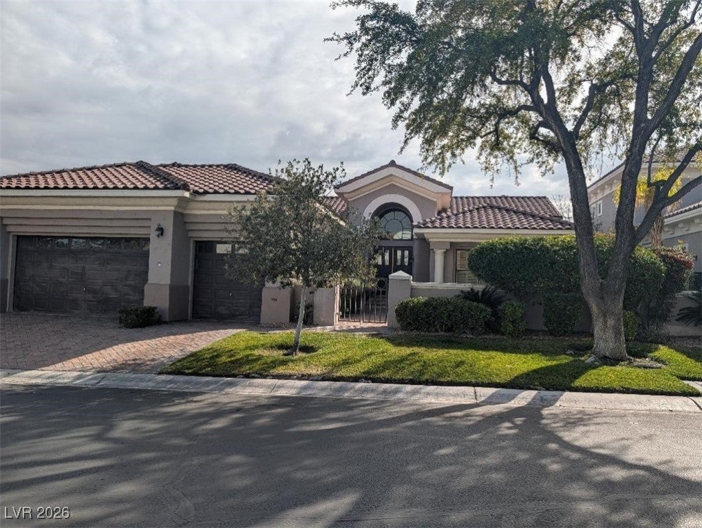 Las Vegas, Nevada, 89134, United States, 3 Bedrooms Bedrooms, ,3 BathroomsBathrooms,Residential,Active,2013155