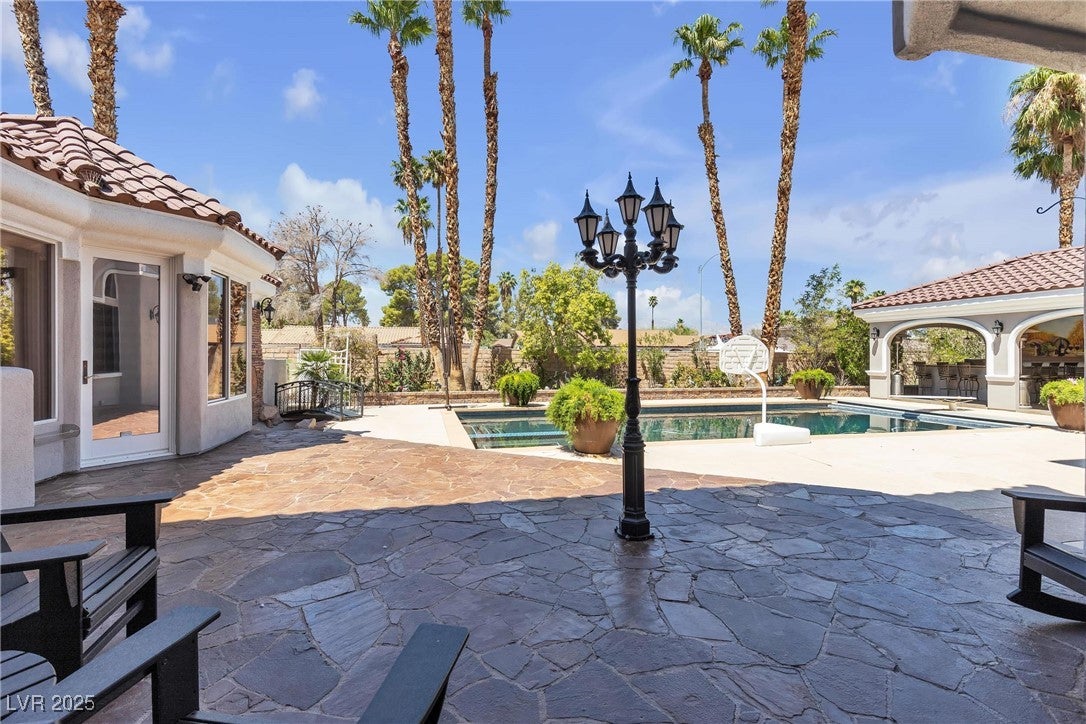 Las Vegas, Nevada, 89146, United States, 5 Bedrooms Bedrooms, ,7 BathroomsBathrooms,Residential,Active,1933735