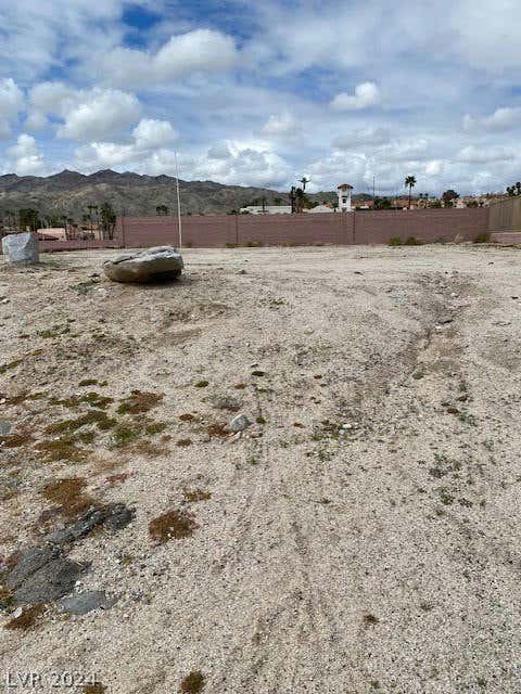 2018 DUKE OF YORK DR, LAUGHLIN, NV 89029, photo 1