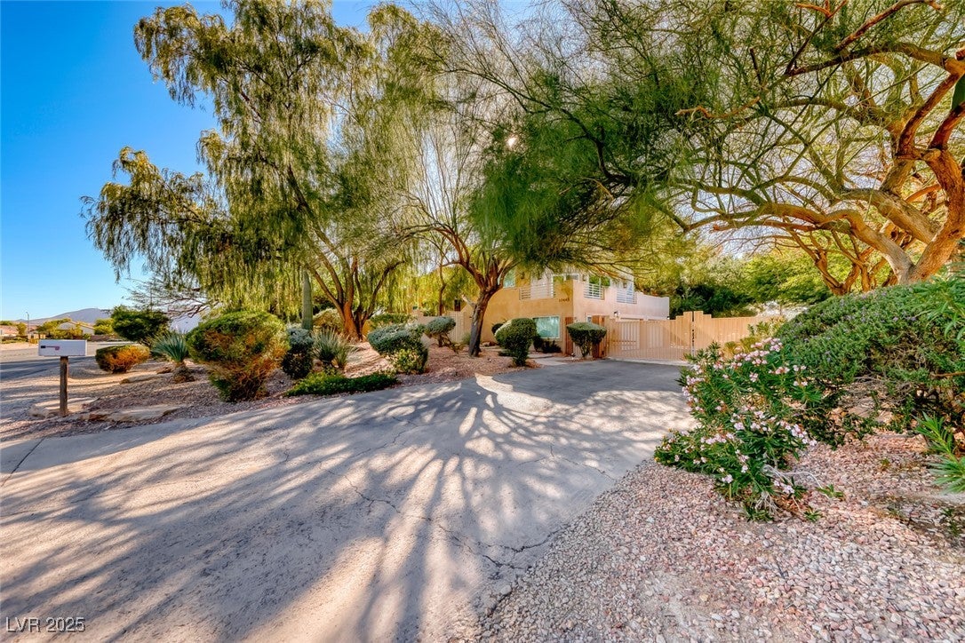 Las Vegas, Nevada, 89141, United States, 4 Bedrooms Bedrooms, ,4 BathroomsBathrooms,Residential,Active,1968379