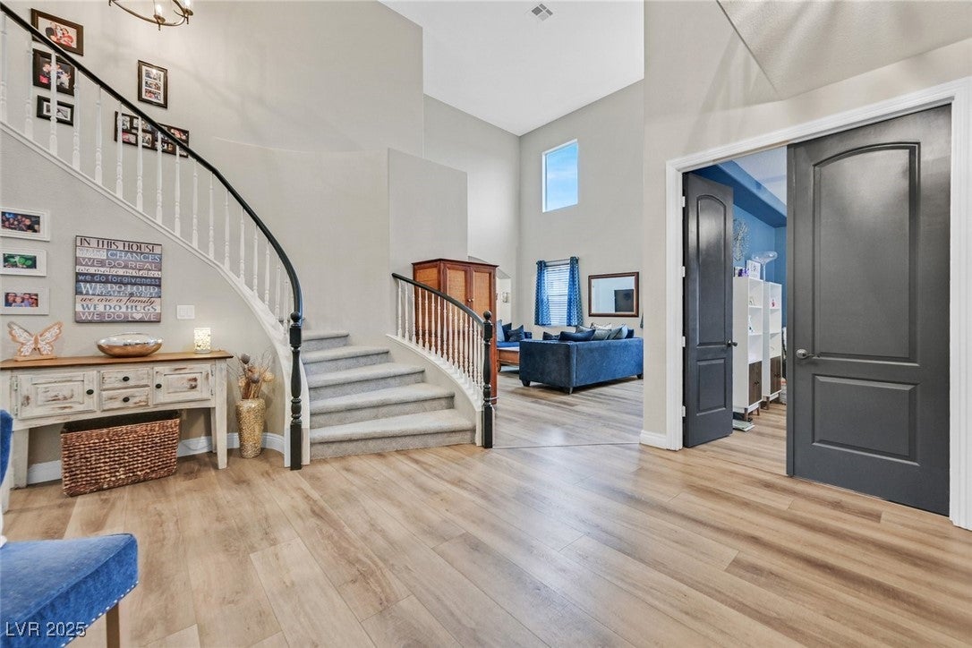 Las Vegas, Nevada, 89141, United States, 6 Bedrooms Bedrooms, ,5 BathroomsBathrooms,Residential,Active,1996585