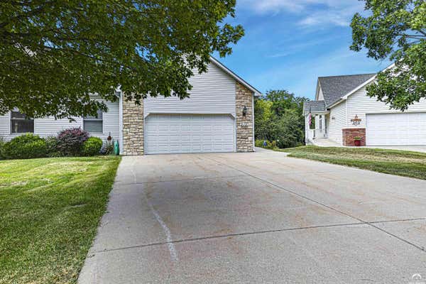 215 SILVER LEAF LN, BALDWIN CITY, KS 66006 - Image 1