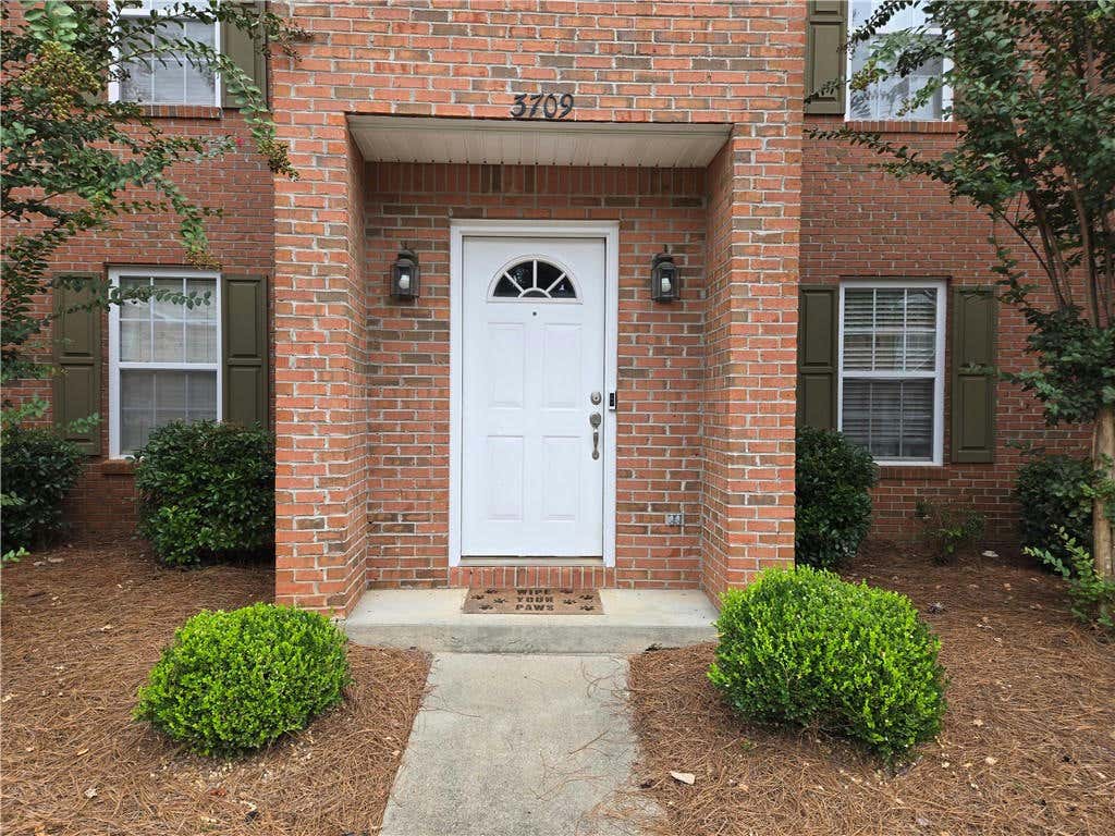 1477 N DONAHUE DR APT 3709, AUBURN, AL 36830, photo 1 of 29