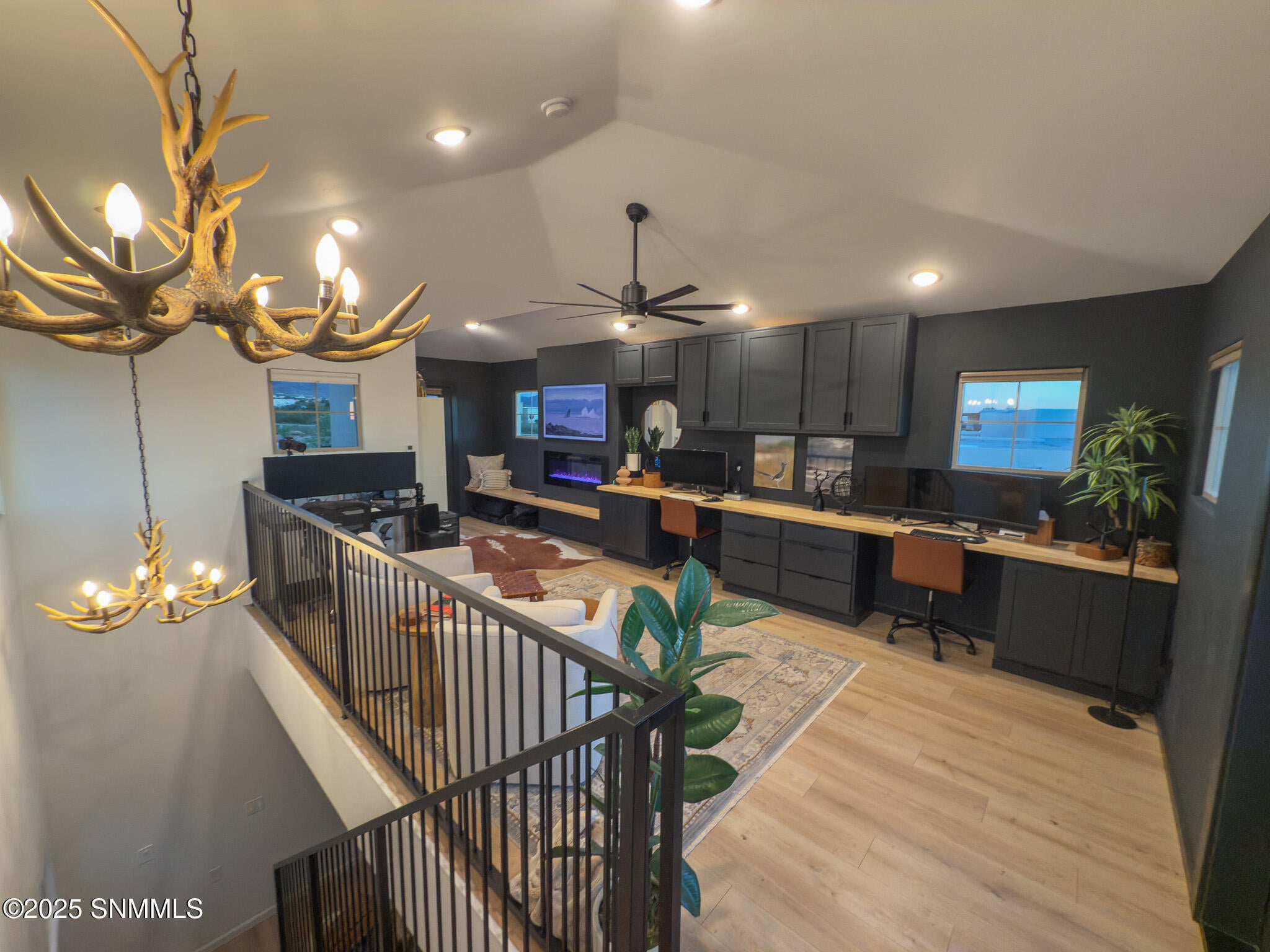 Las Cruces, New Mexico, 88011, United States, 4 Bedrooms Bedrooms, ,4 BathroomsBathrooms,Residential,Active,1963388