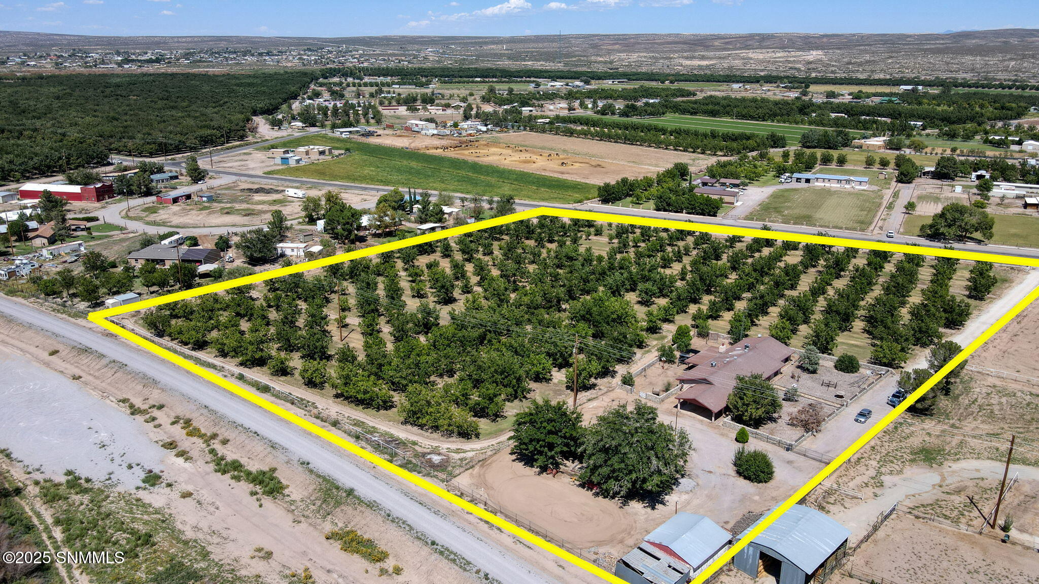 Las Cruces, New Mexico, 88007, United States, 3 Bedrooms Bedrooms, ,4 BathroomsBathrooms,Residential,Active,1945057