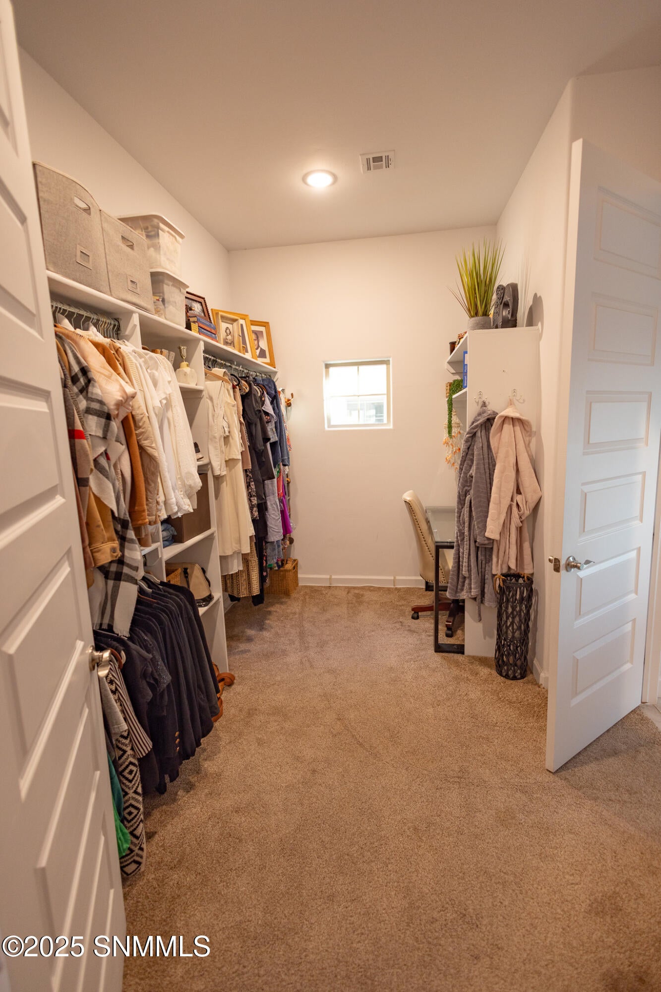 Las Cruces, New Mexico, 88011, United States, 4 Bedrooms Bedrooms, ,4 BathroomsBathrooms,Residential,Active,1963388