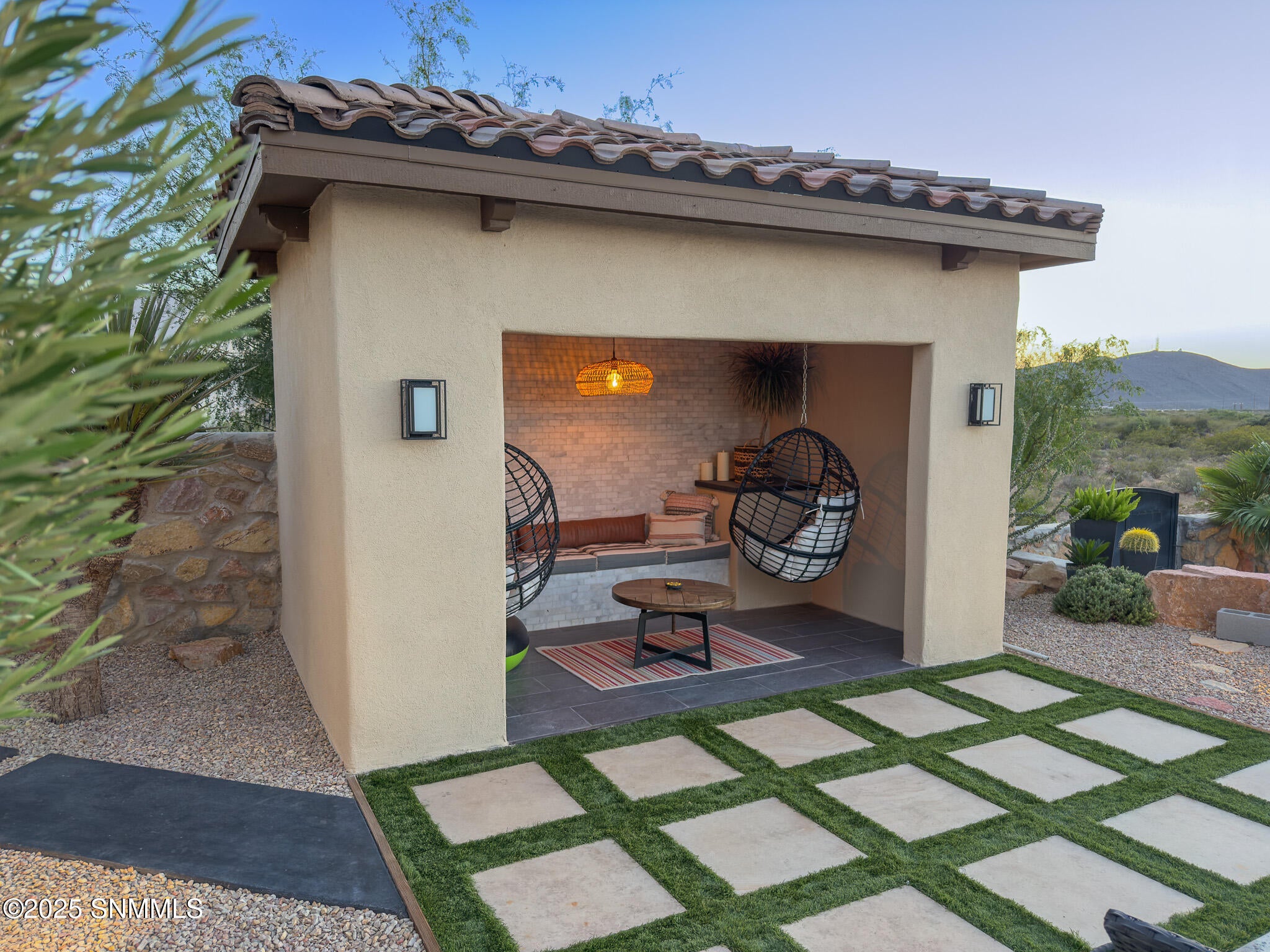 Las Cruces, New Mexico, 88011, United States, 4 Bedrooms Bedrooms, ,4 BathroomsBathrooms,Residential,Active,1963388