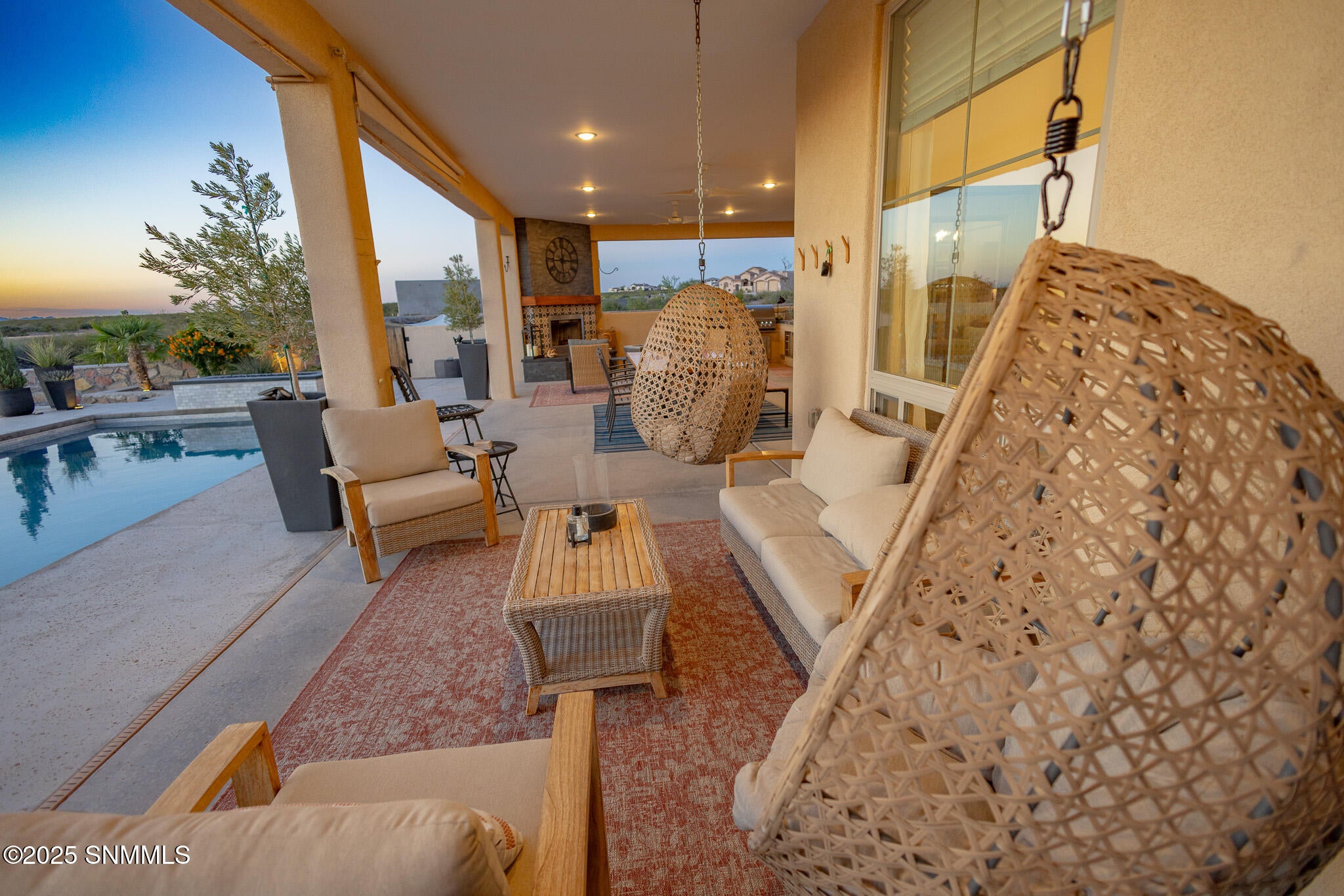 Las Cruces, New Mexico, 88011, United States, 4 Bedrooms Bedrooms, ,4 BathroomsBathrooms,Residential,Active,1963388