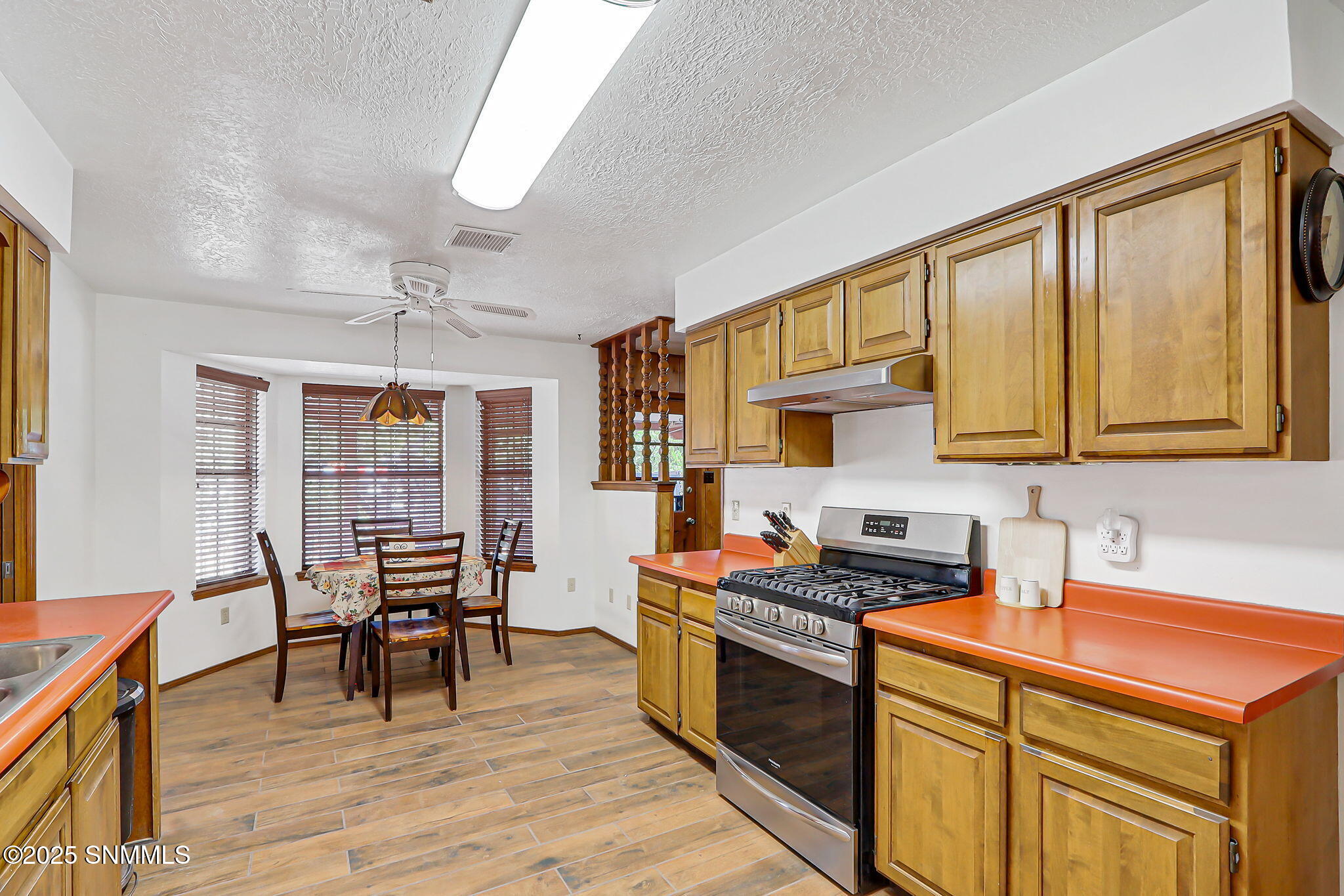 Las Cruces, New Mexico, 88007, United States, 3 Bedrooms Bedrooms, ,4 BathroomsBathrooms,Residential,Active,1945057