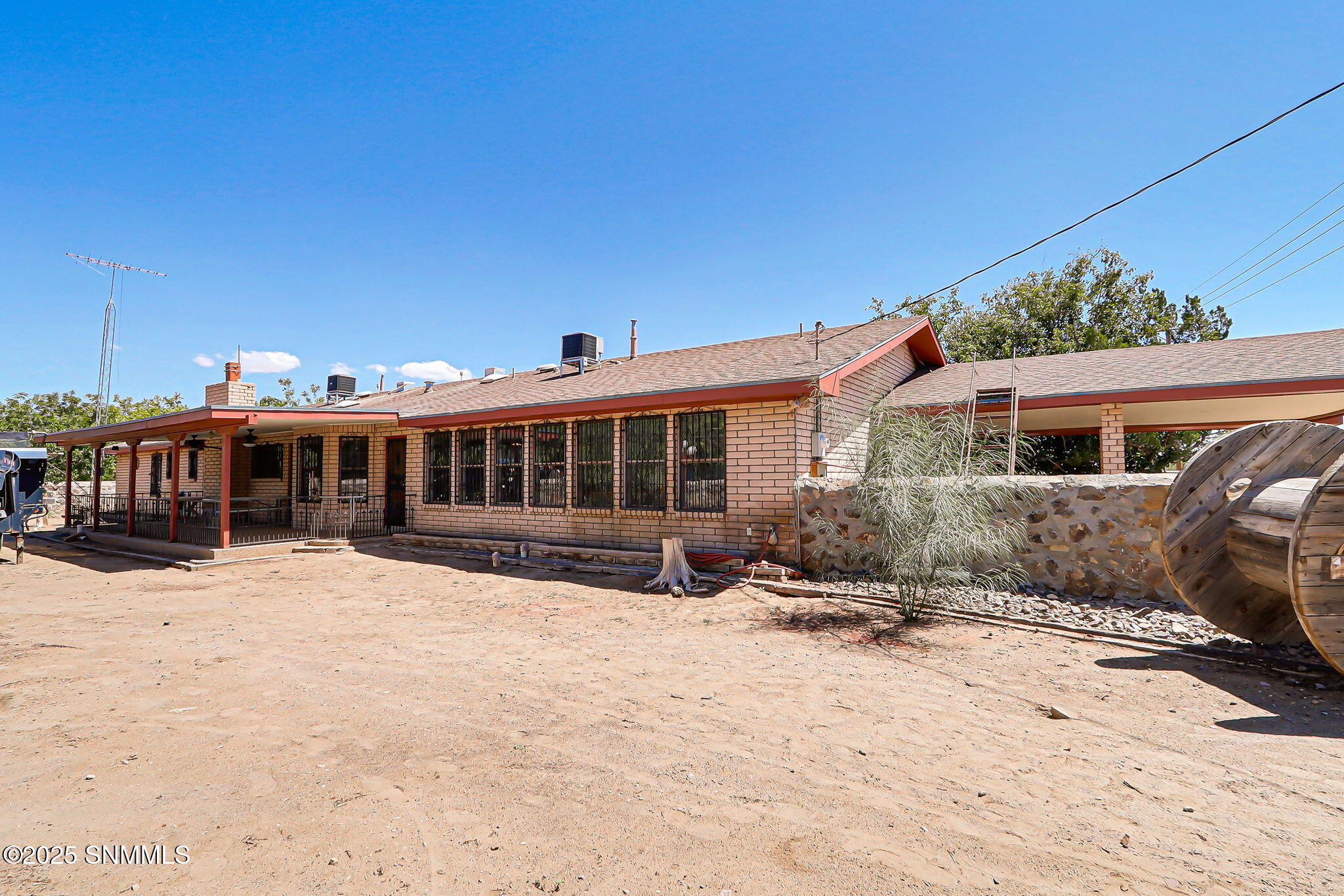 Las Cruces, New Mexico, 88007, United States, 3 Bedrooms Bedrooms, ,4 BathroomsBathrooms,Residential,Active,1945057