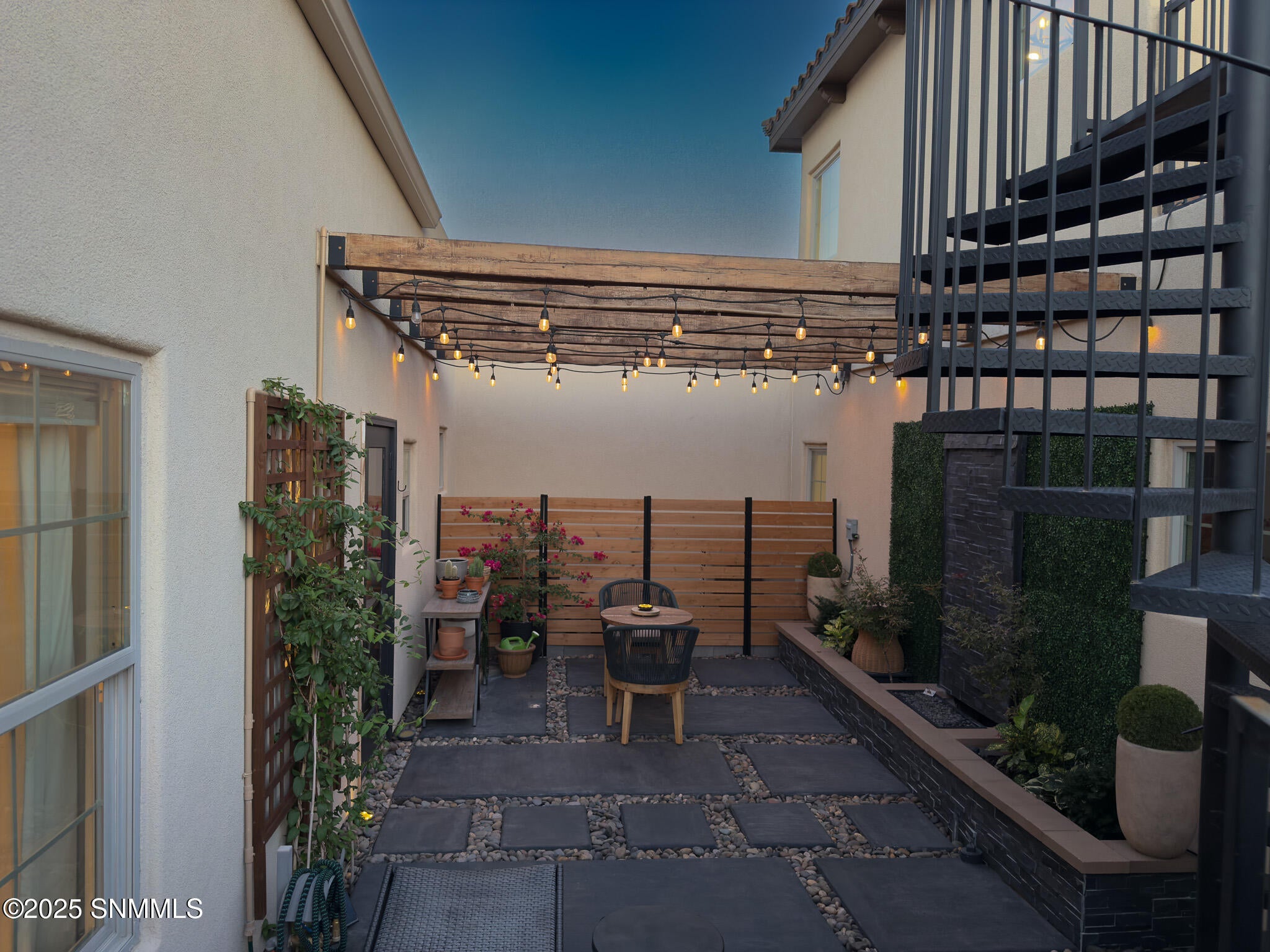 Las Cruces, New Mexico, 88011, United States, 4 Bedrooms Bedrooms, ,4 BathroomsBathrooms,Residential,Active,1963388