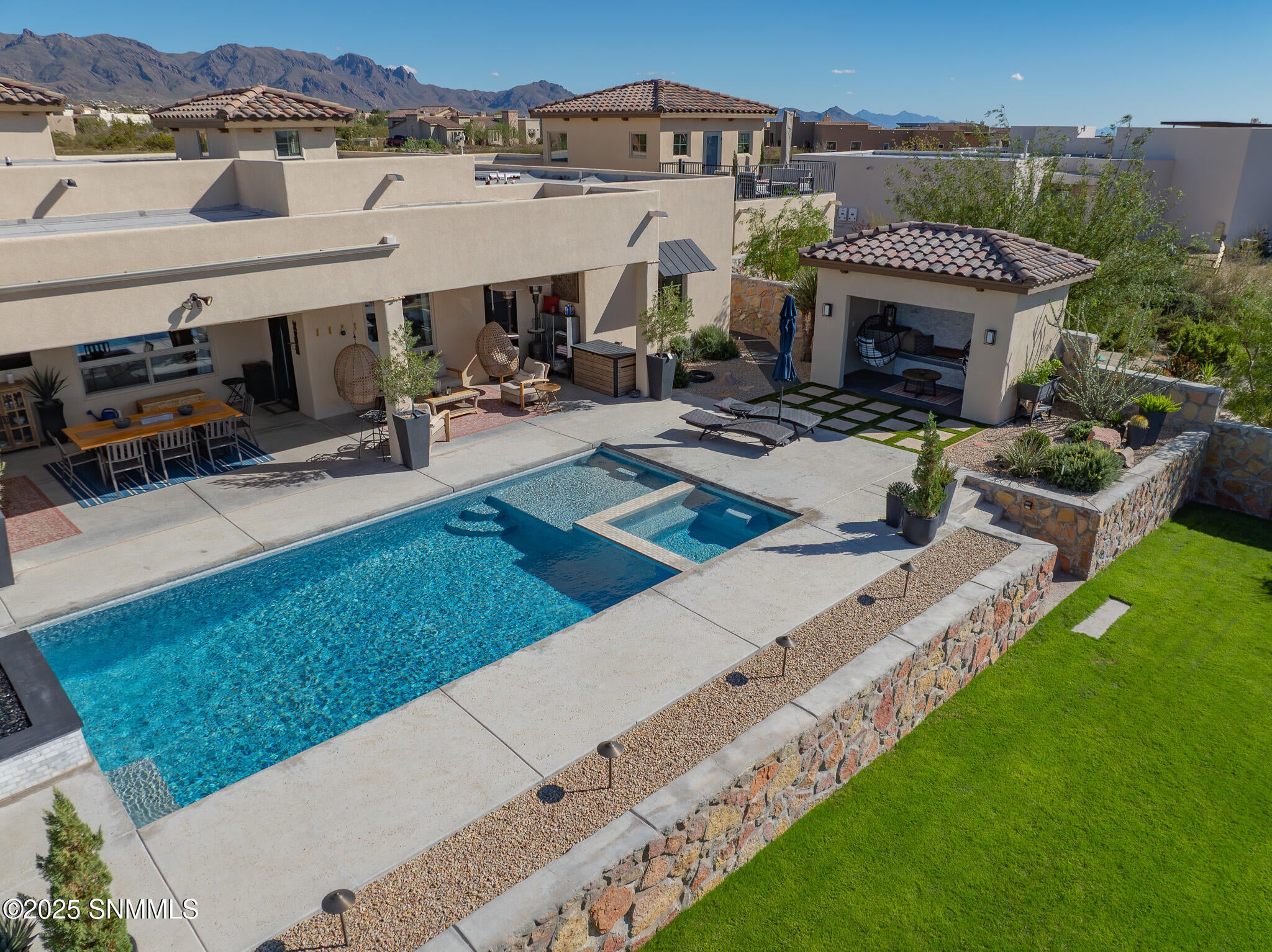 Las Cruces, New Mexico, 88011, United States, 4 Bedrooms Bedrooms, ,4 BathroomsBathrooms,Residential,Active,1963388