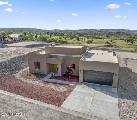 208 TIERRA VERDE CIR, ELEPHANT BUTTE, NM 87935 - Image 1