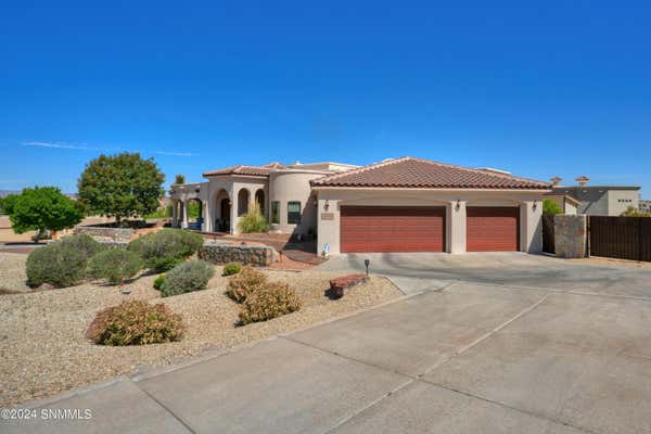 2740 MONTE BELLO DR, LAS CRUCES, NM 88011, photo 2 of 54