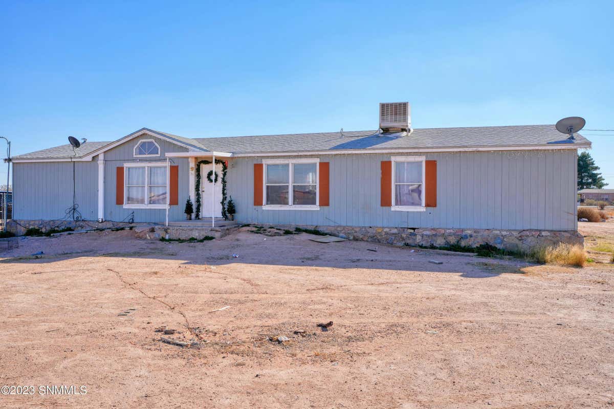 661 ROCKY MOUNTAIN RD, CHAPARRAL, NM 88081, photo 1 of 7