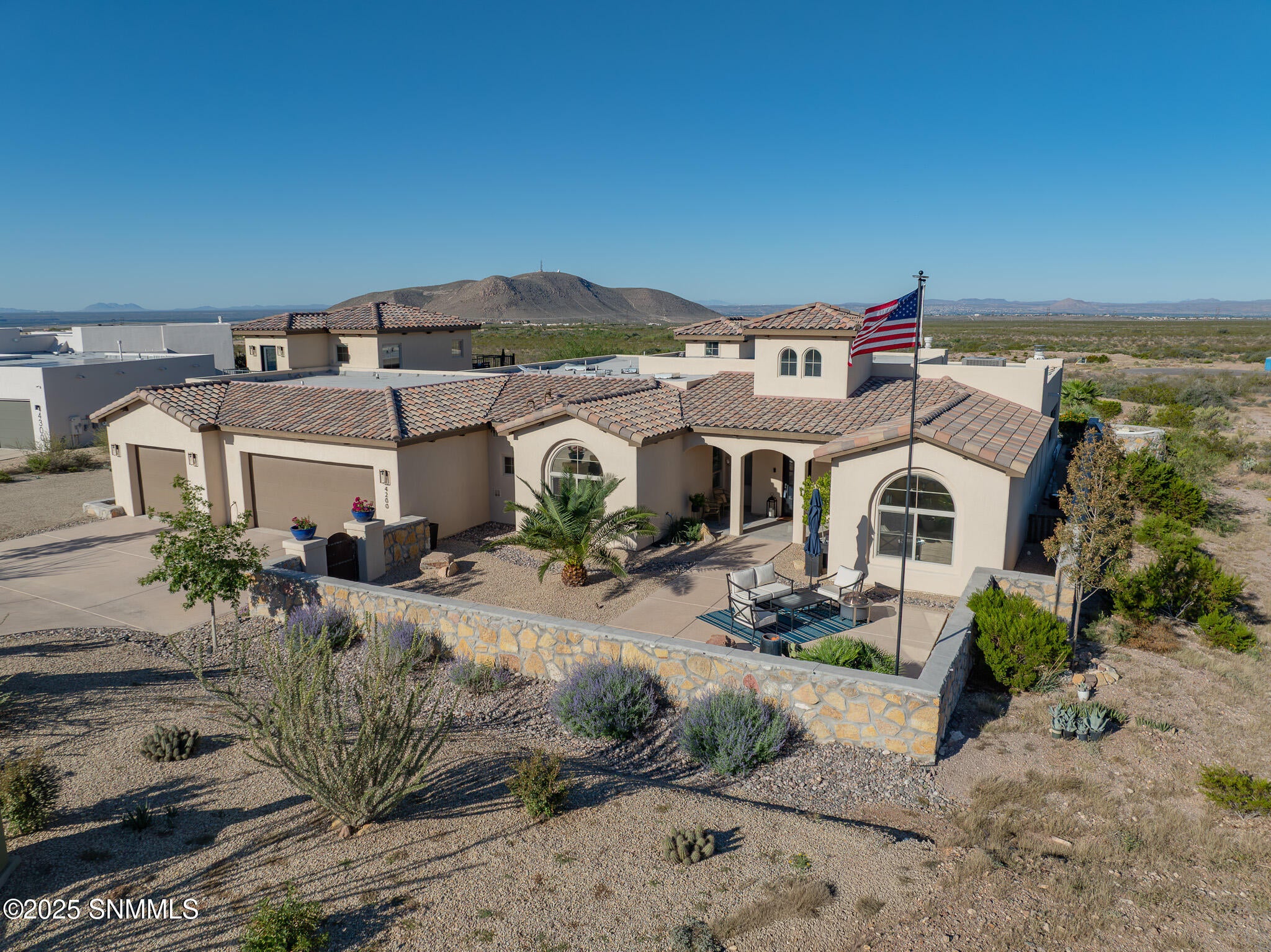 Las Cruces, New Mexico, 88011, United States, 4 Bedrooms Bedrooms, ,4 BathroomsBathrooms,Residential,Active,1963388