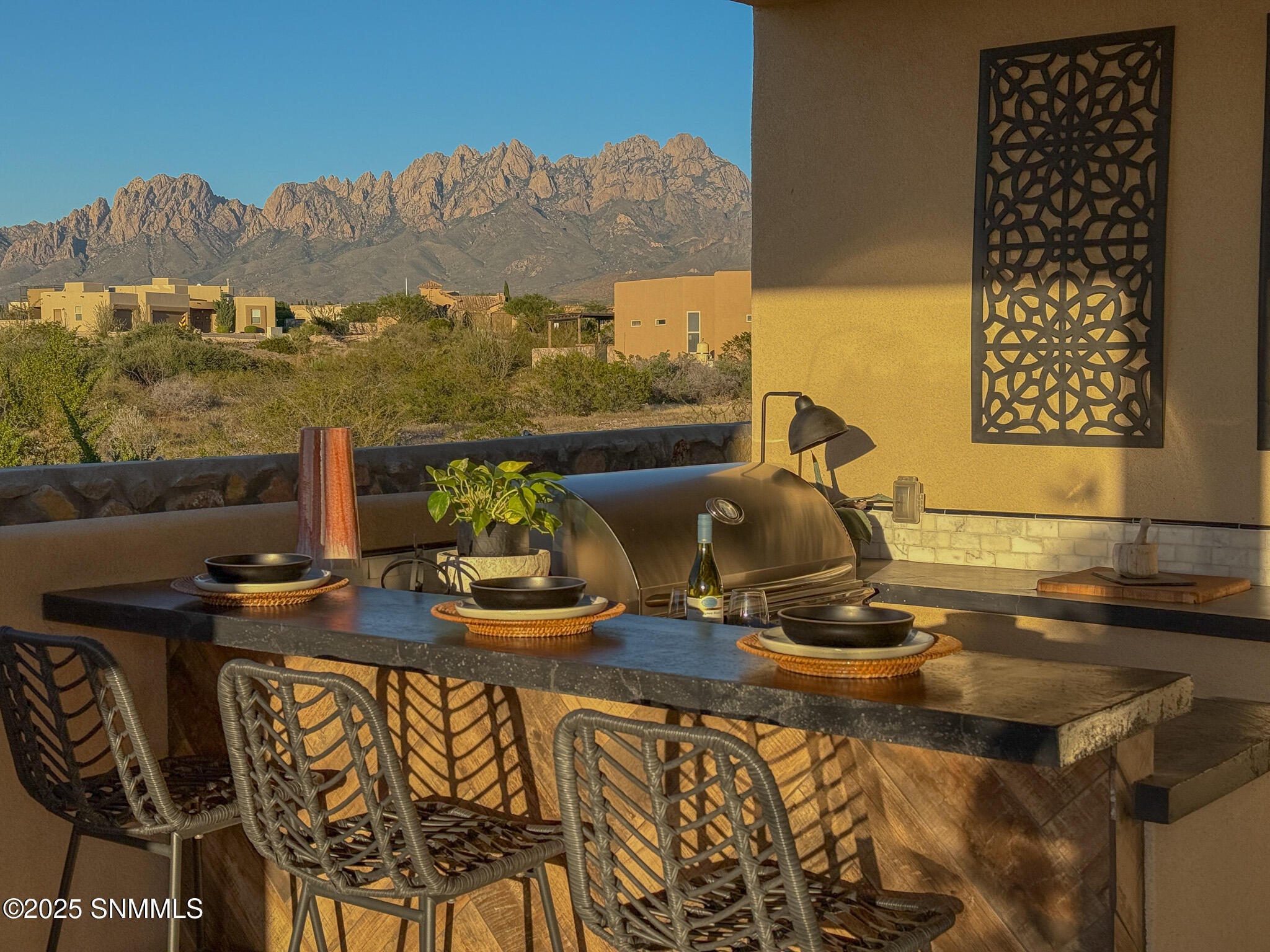 Las Cruces, New Mexico, 88011, United States, 4 Bedrooms Bedrooms, ,4 BathroomsBathrooms,Residential,Active,1963388