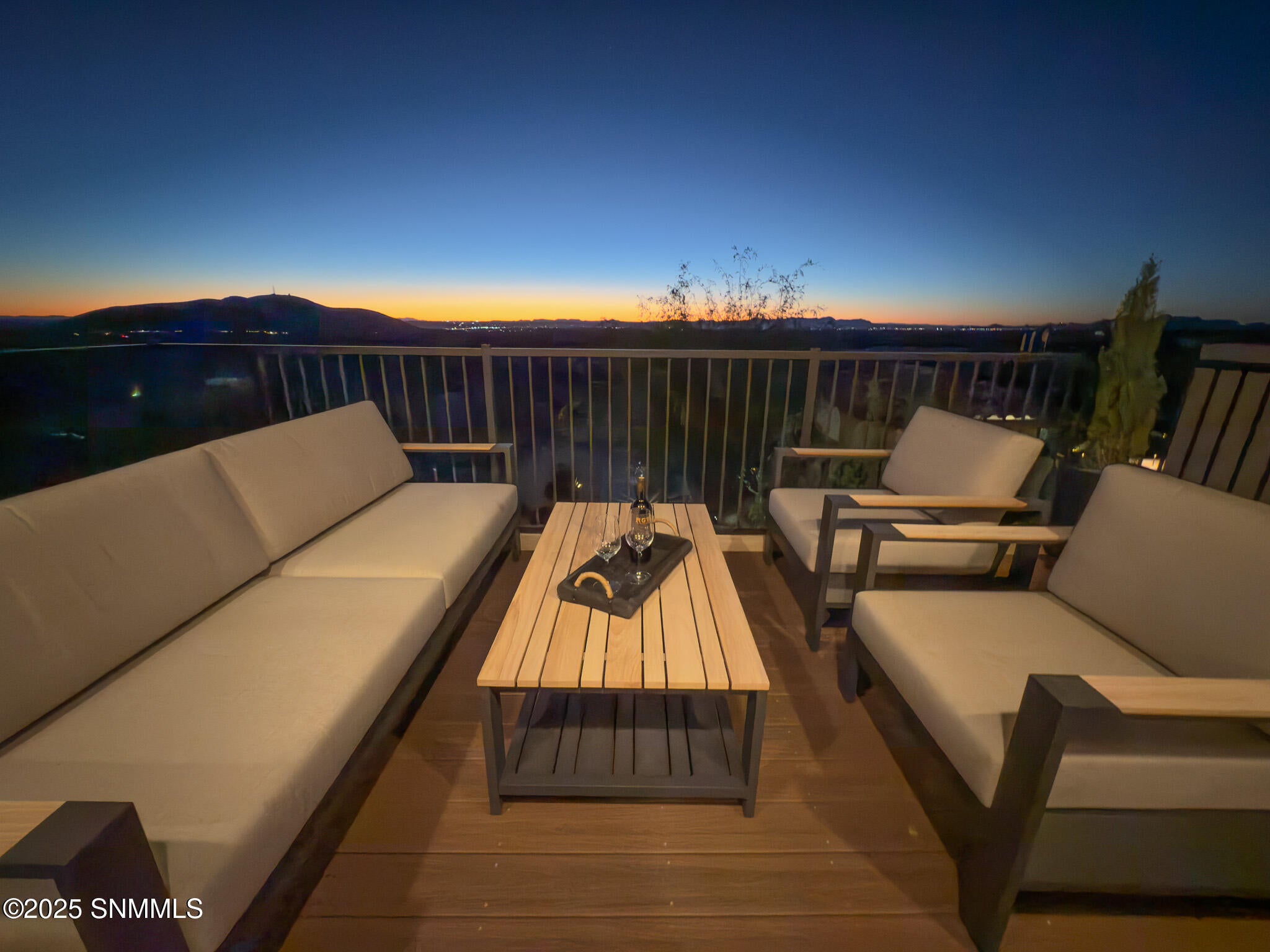 Las Cruces, New Mexico, 88011, United States, 4 Bedrooms Bedrooms, ,4 BathroomsBathrooms,Residential,Active,1963388