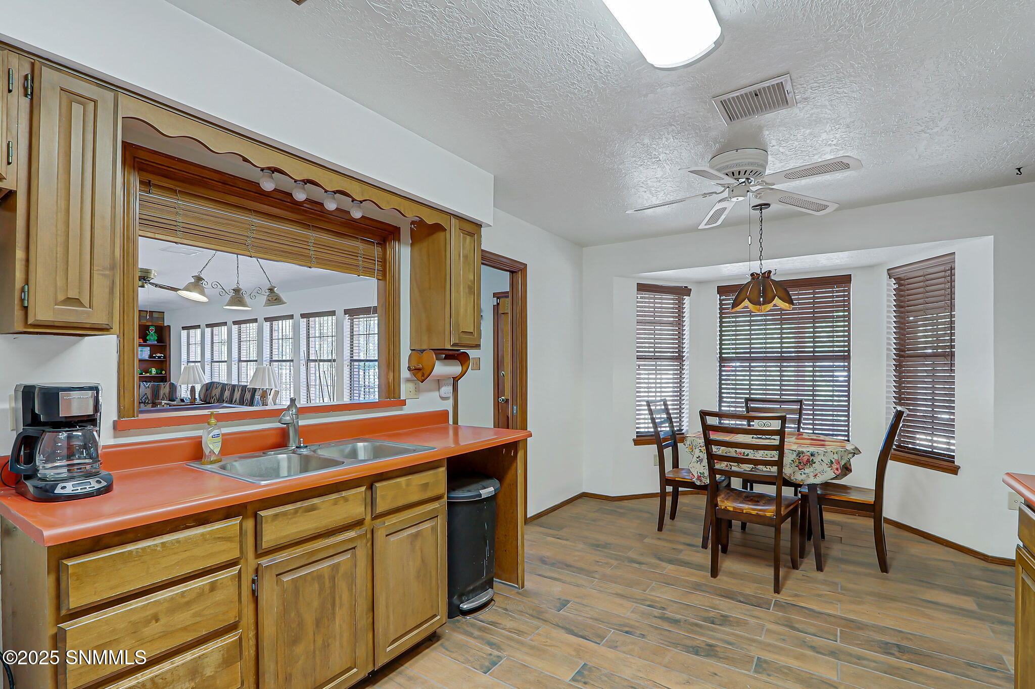 Las Cruces, New Mexico, 88007, United States, 3 Bedrooms Bedrooms, ,4 BathroomsBathrooms,Residential,Active,1945057