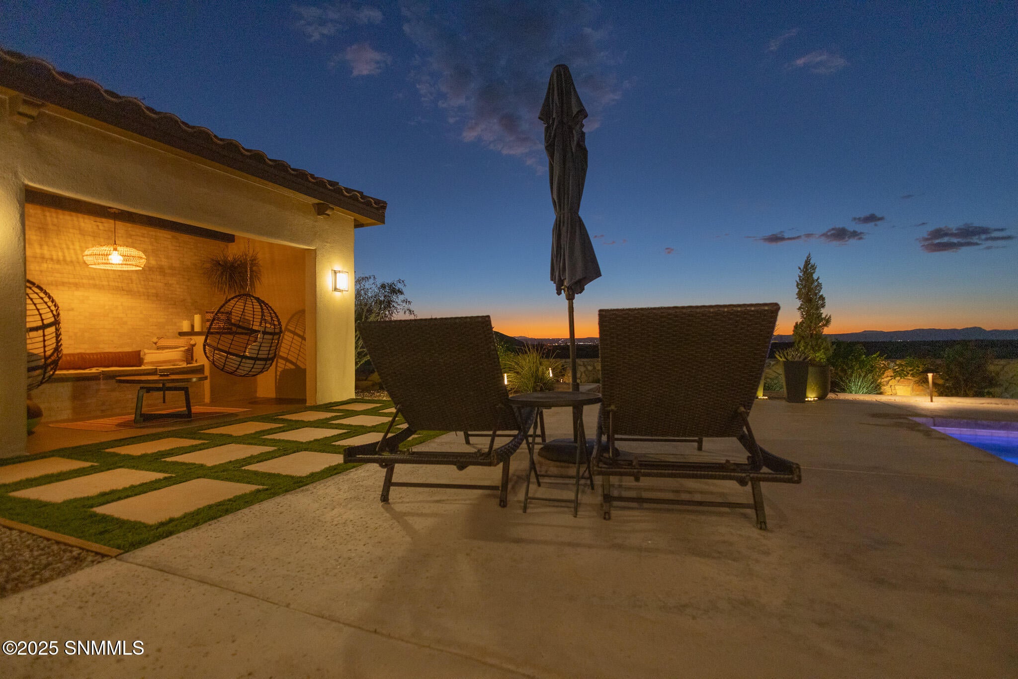 Las Cruces, New Mexico, 88011, United States, 4 Bedrooms Bedrooms, ,4 BathroomsBathrooms,Residential,Active,1963388