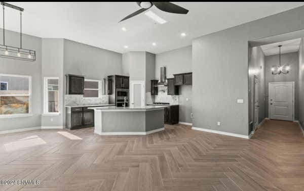 131 MONTEINE, SUNLAND PARK, NM 88063, photo 3 of 29