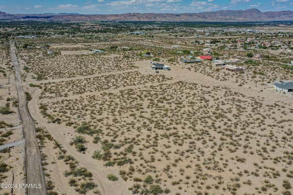 1747 TUCSON AVE, LAS CRUCES, NM 88012, photo 2 of 5