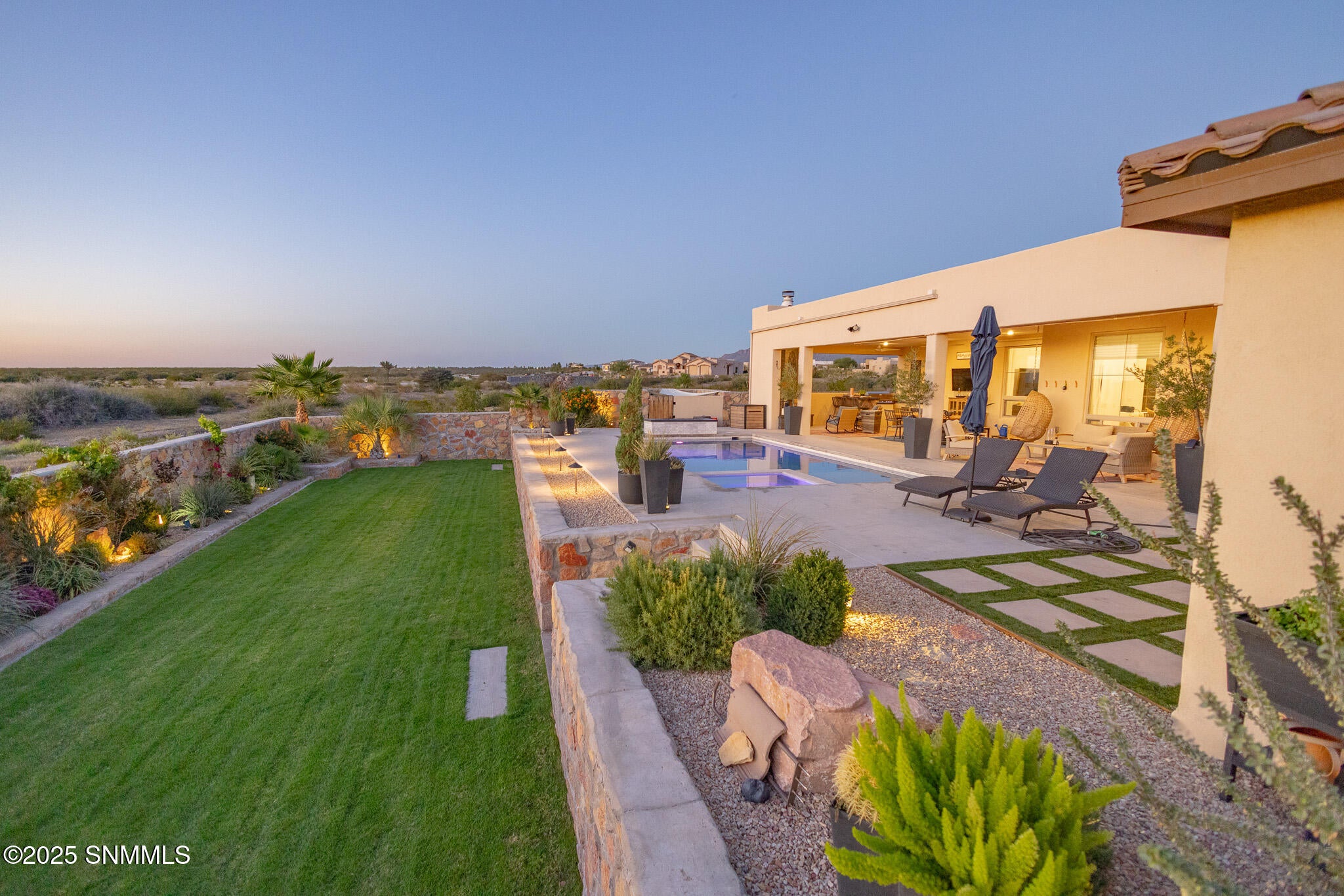 Las Cruces, New Mexico, 88011, United States, 4 Bedrooms Bedrooms, ,4 BathroomsBathrooms,Residential,Active,1963388