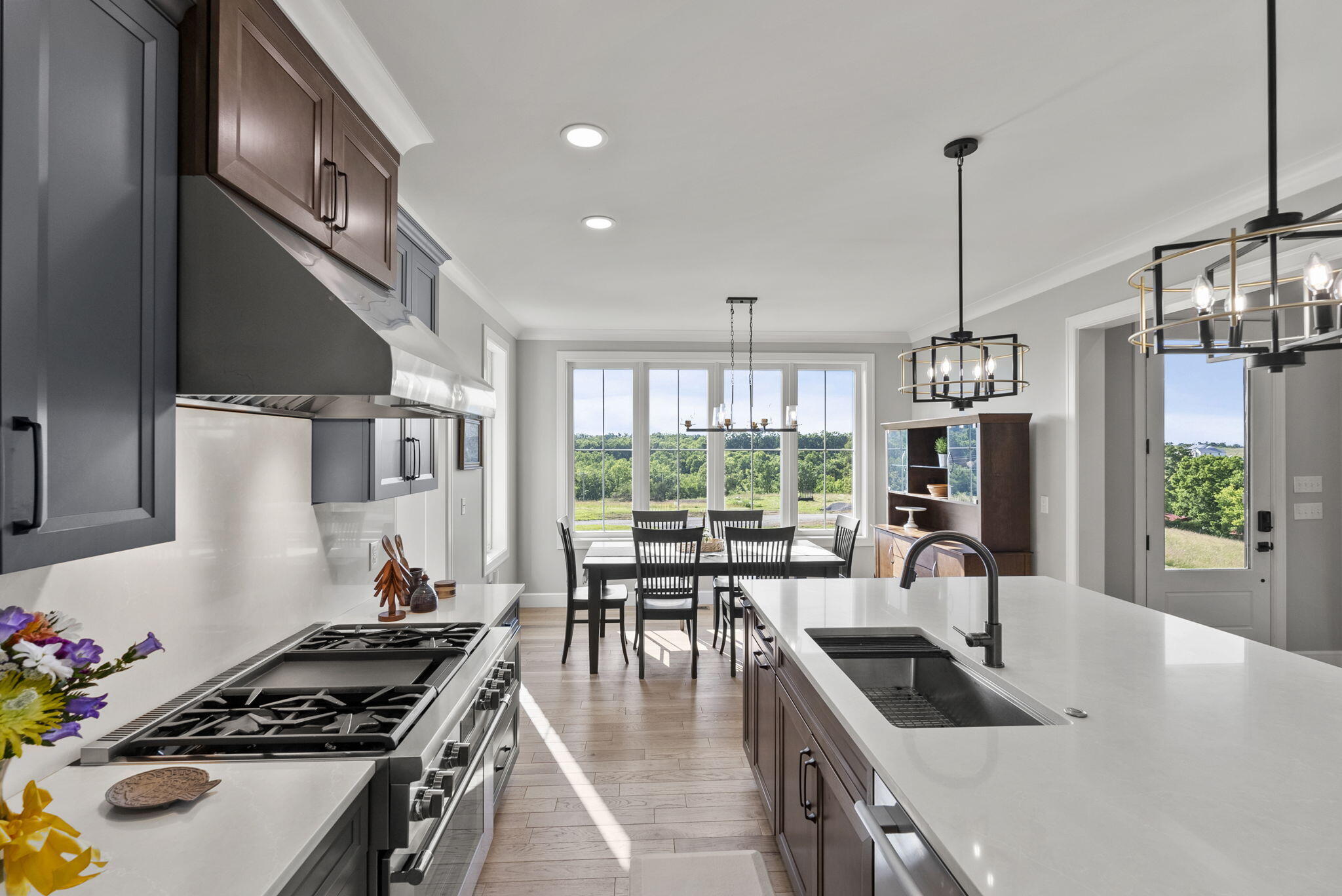 Richmond, Kentucky, 40475, United States, 5 Bedrooms Bedrooms, ,5 BathroomsBathrooms,Residential,Active,1868143