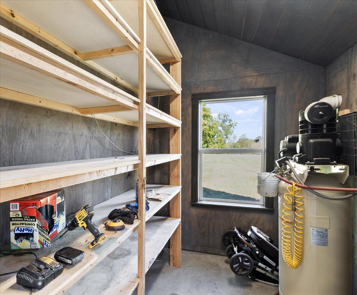 Nicholasville, Kentucky, 40356, United States, 5 Bedrooms Bedrooms, ,5 BathroomsBathrooms,Residential,Active,1913955