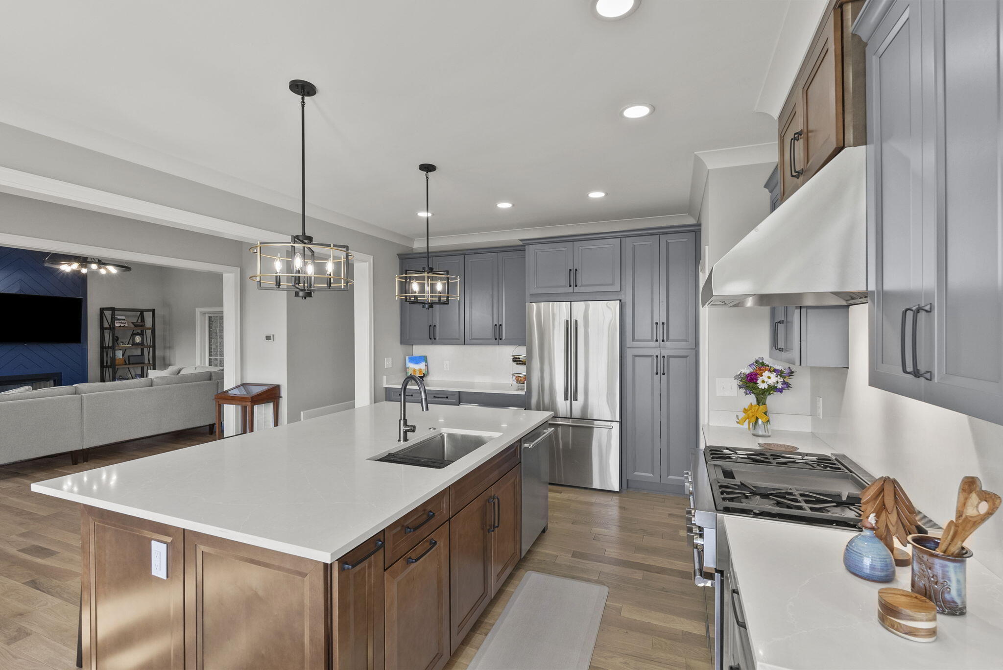 Richmond, Kentucky, 40475, United States, 5 Bedrooms Bedrooms, ,5 BathroomsBathrooms,Residential,Active,1868143