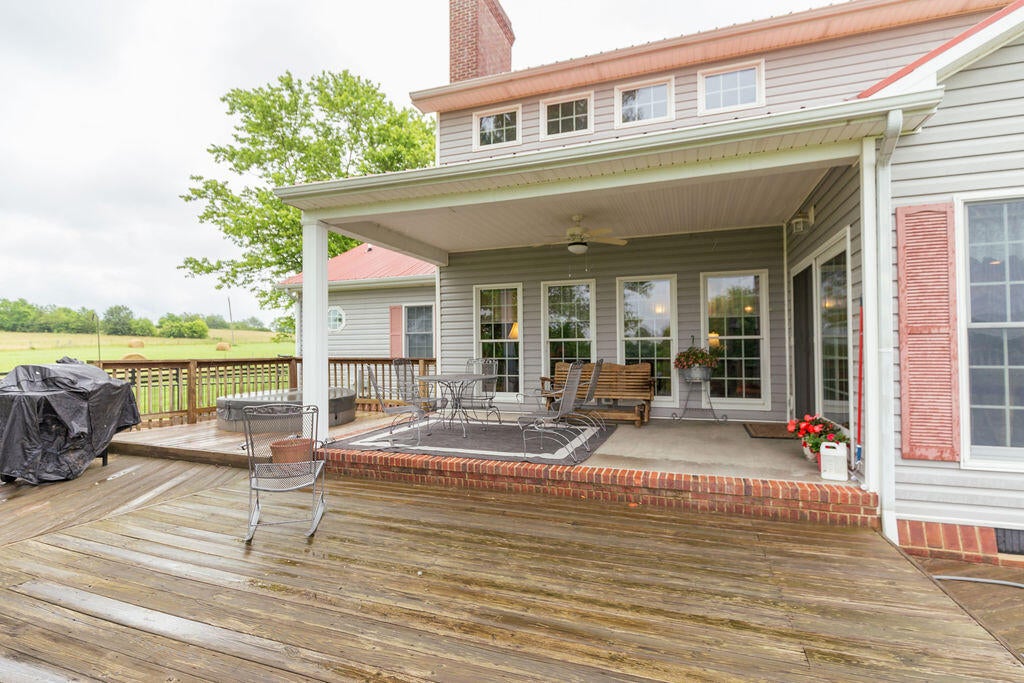 Nicholasville, Kentucky, 40356, United States, 4 Bedrooms Bedrooms, ,4 BathroomsBathrooms,Residential,Active,1945274