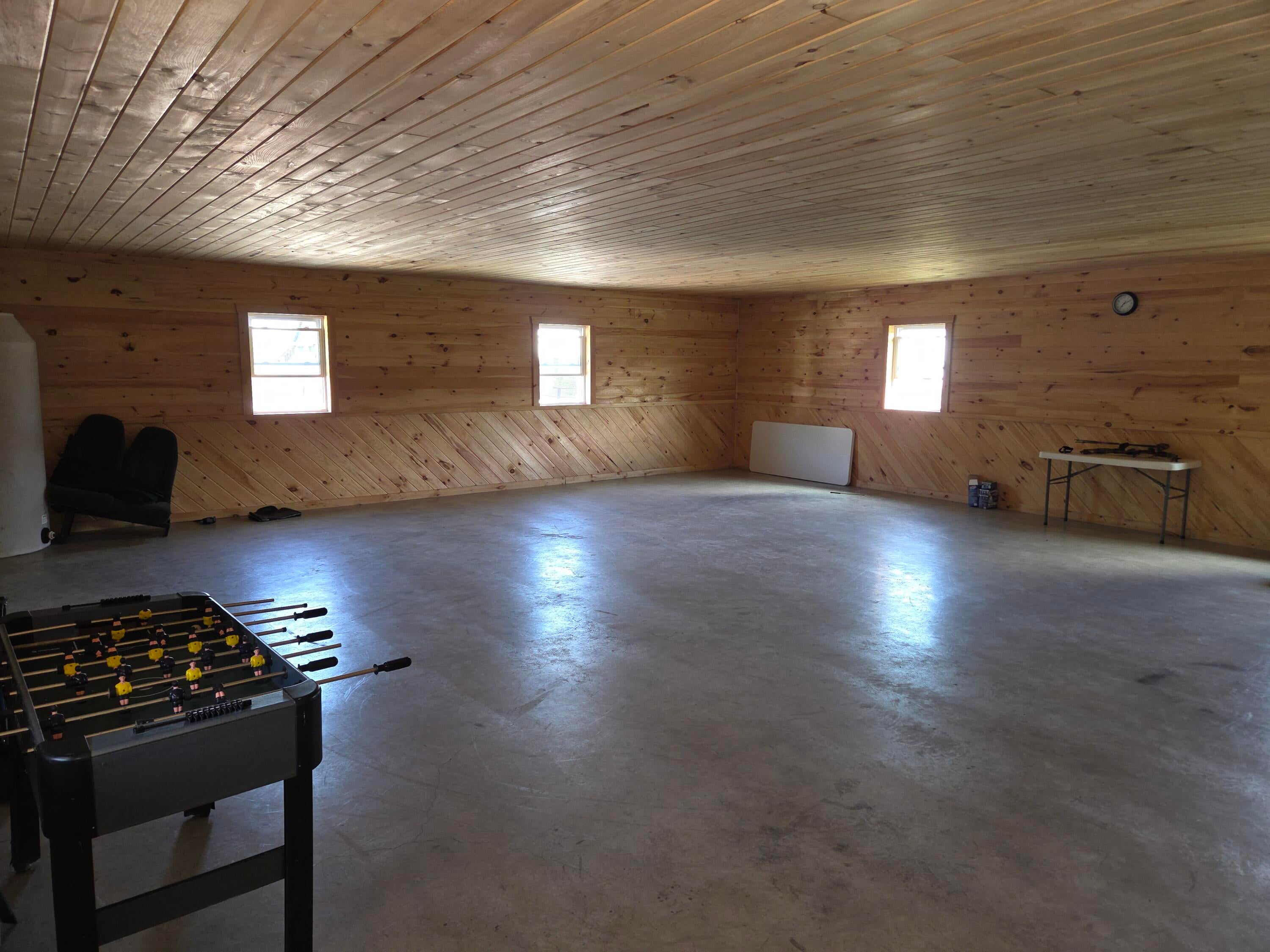 Owingsville, Kentucky, 40360, United States, 10 Bedrooms Bedrooms, ,Residential,Active,1996282