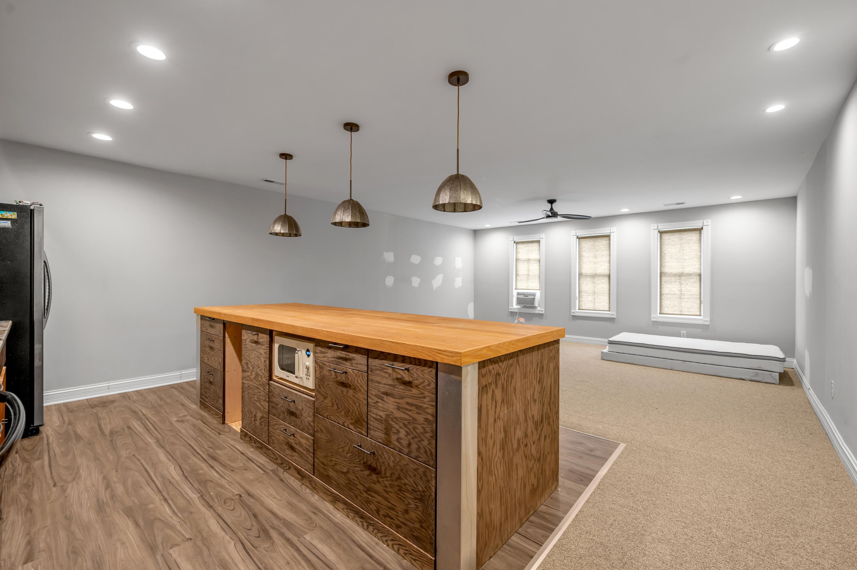 Richmond, Kentucky, 40475, United States, 7 Bedrooms Bedrooms, ,9 BathroomsBathrooms,Residential,Active,1972152