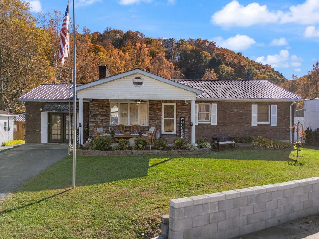 11623 N Hwy 421  
