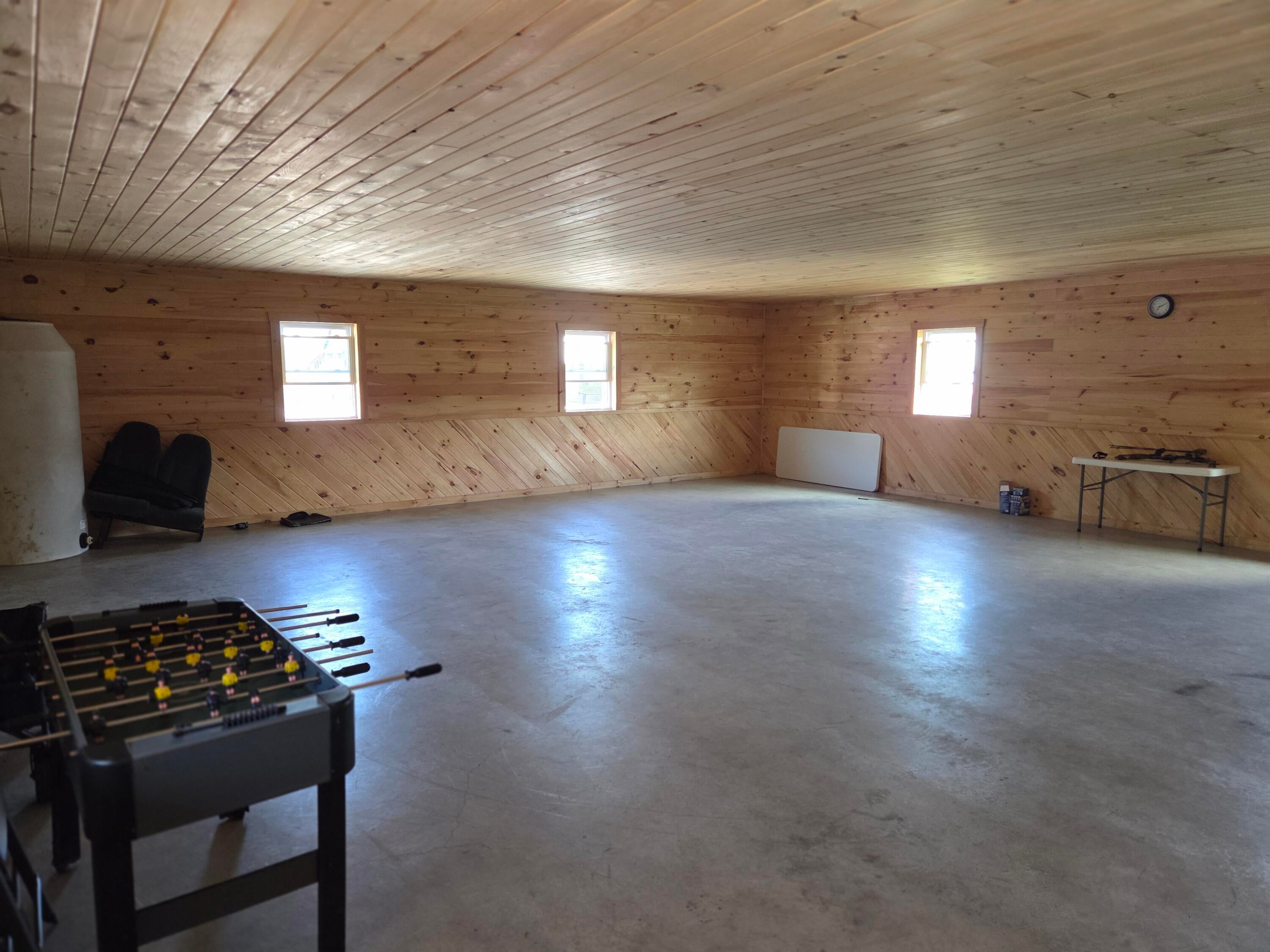 Owingsville, Kentucky, 40360, United States, 10 Bedrooms Bedrooms, ,Residential,Active,1996282