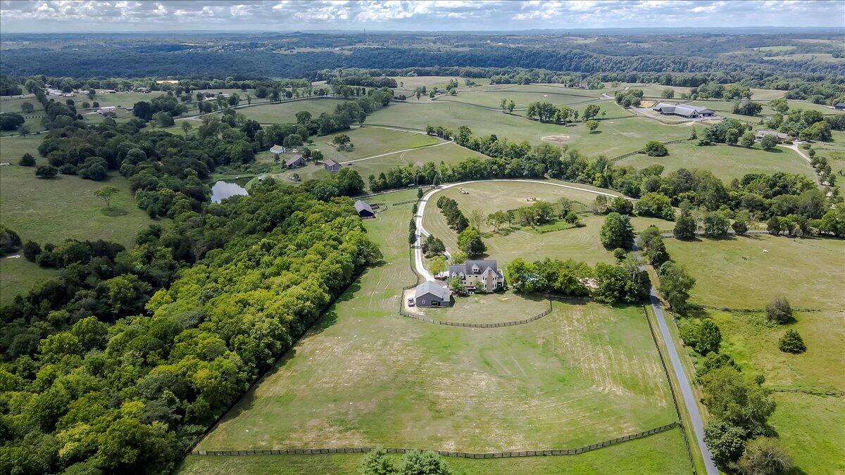 Nicholasville, Kentucky, 40356, United States, 5 Bedrooms Bedrooms, ,5 BathroomsBathrooms,Residential,Active,1913955
