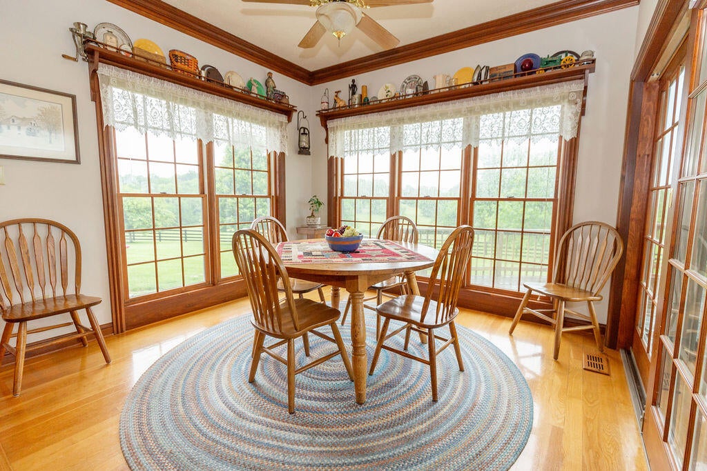 Nicholasville, Kentucky, 40356, United States, 4 Bedrooms Bedrooms, ,4 BathroomsBathrooms,Residential,Active,1945274