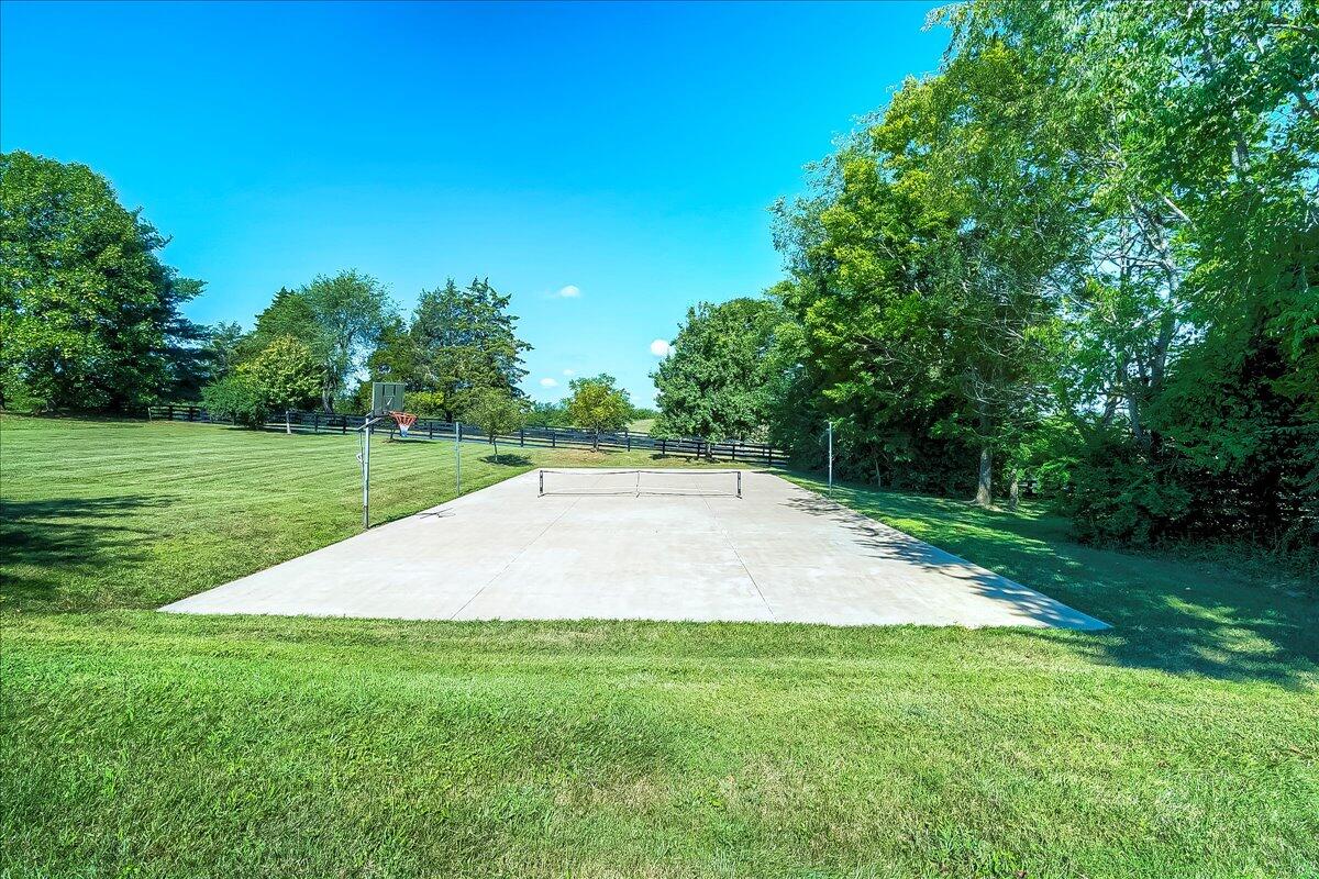 Nicholasville, Kentucky, 40356, United States, 5 Bedrooms Bedrooms, ,5 BathroomsBathrooms,Residential,Active,1913955