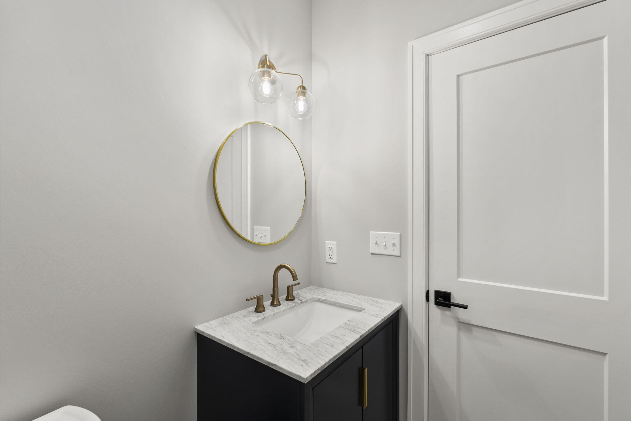 Richmond, Kentucky, 40475, United States, 5 Bedrooms Bedrooms, ,5 BathroomsBathrooms,Residential,Active,1868143