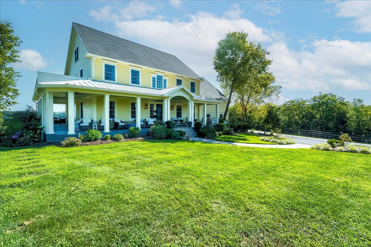 Nicholasville, Kentucky, 40356, United States, 5 Bedrooms Bedrooms, ,5 BathroomsBathrooms,Residential,Active,1913955