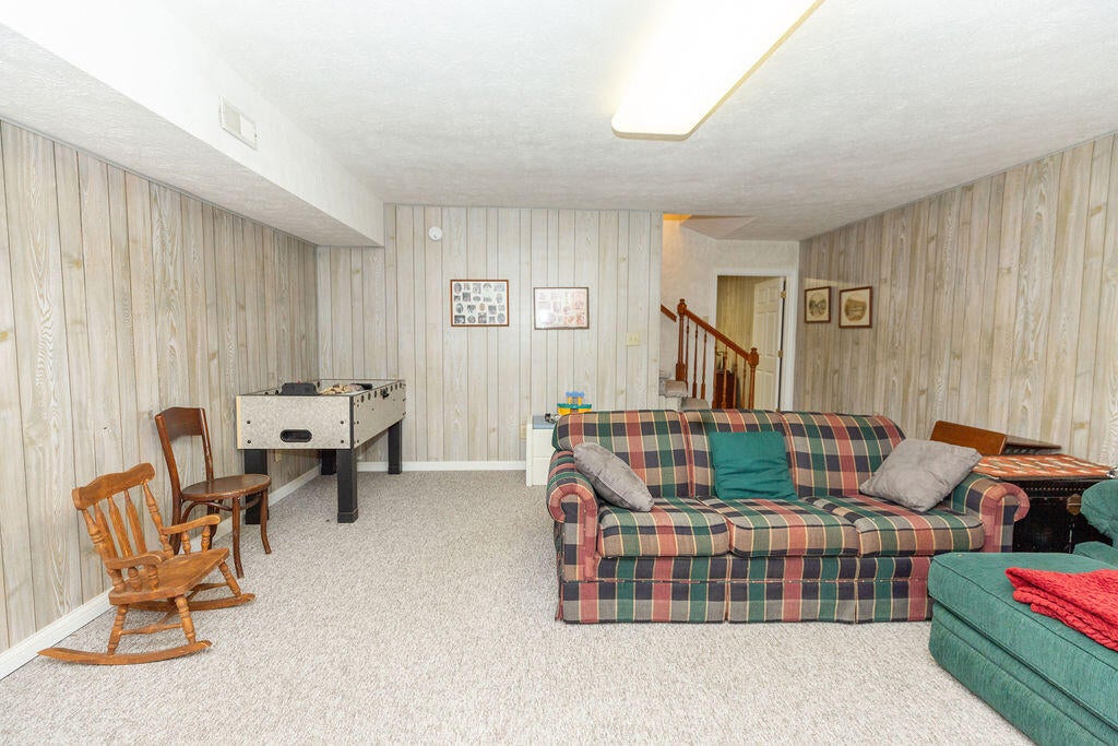 Nicholasville, Kentucky, 40356, United States, 4 Bedrooms Bedrooms, ,4 BathroomsBathrooms,Residential,Active,1945274