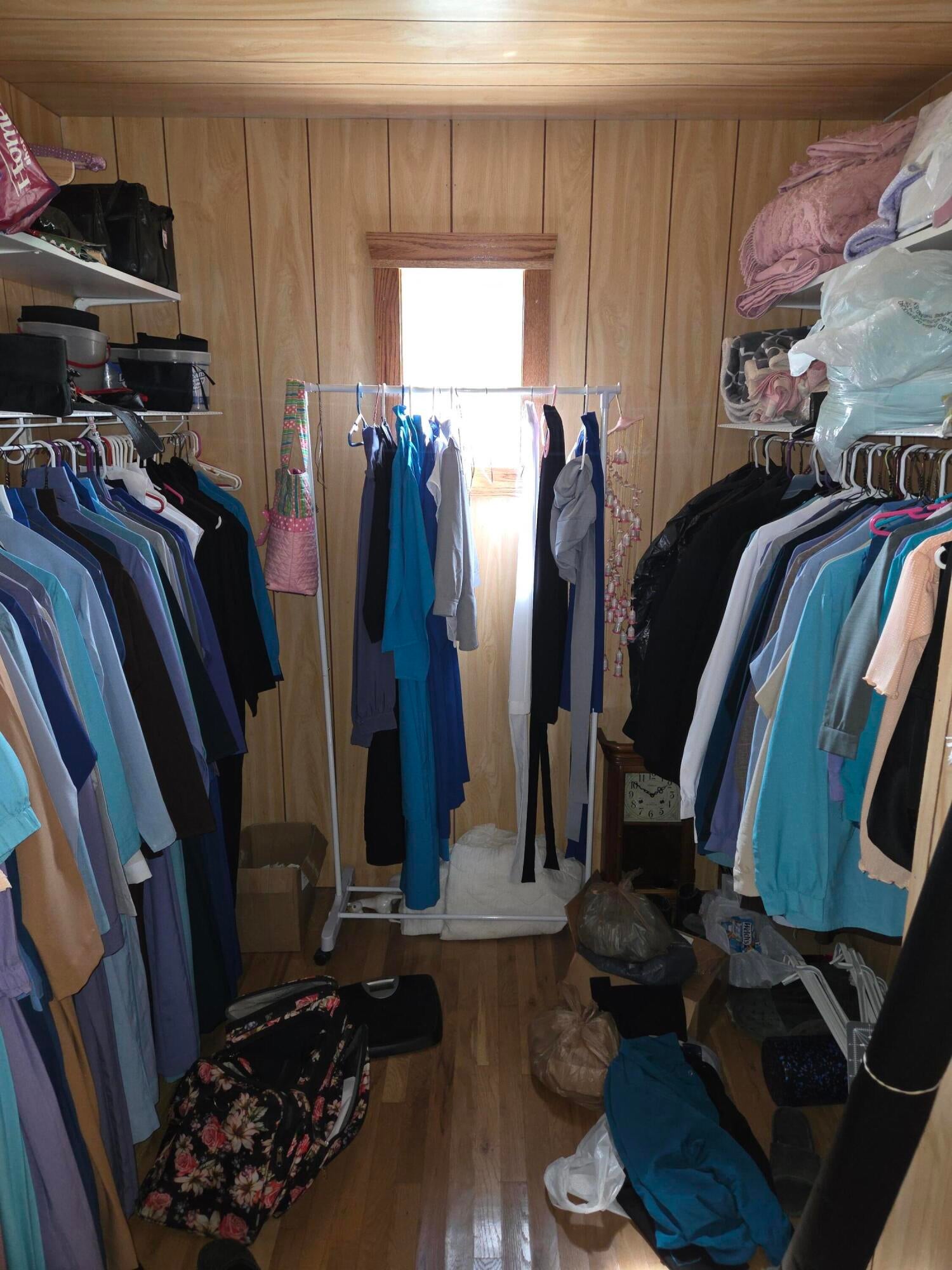 Owingsville, Kentucky, 40360, United States, 10 Bedrooms Bedrooms, ,Residential,Active,1996282