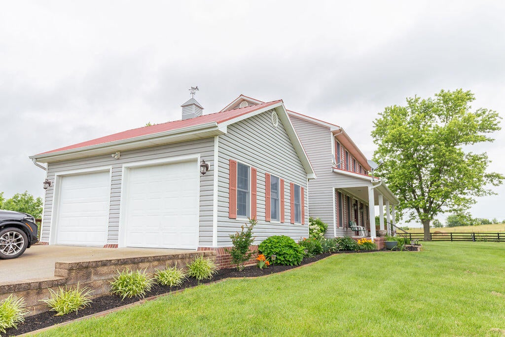 Nicholasville, Kentucky, 40356, United States, 4 Bedrooms Bedrooms, ,4 BathroomsBathrooms,Residential,Active,1945274