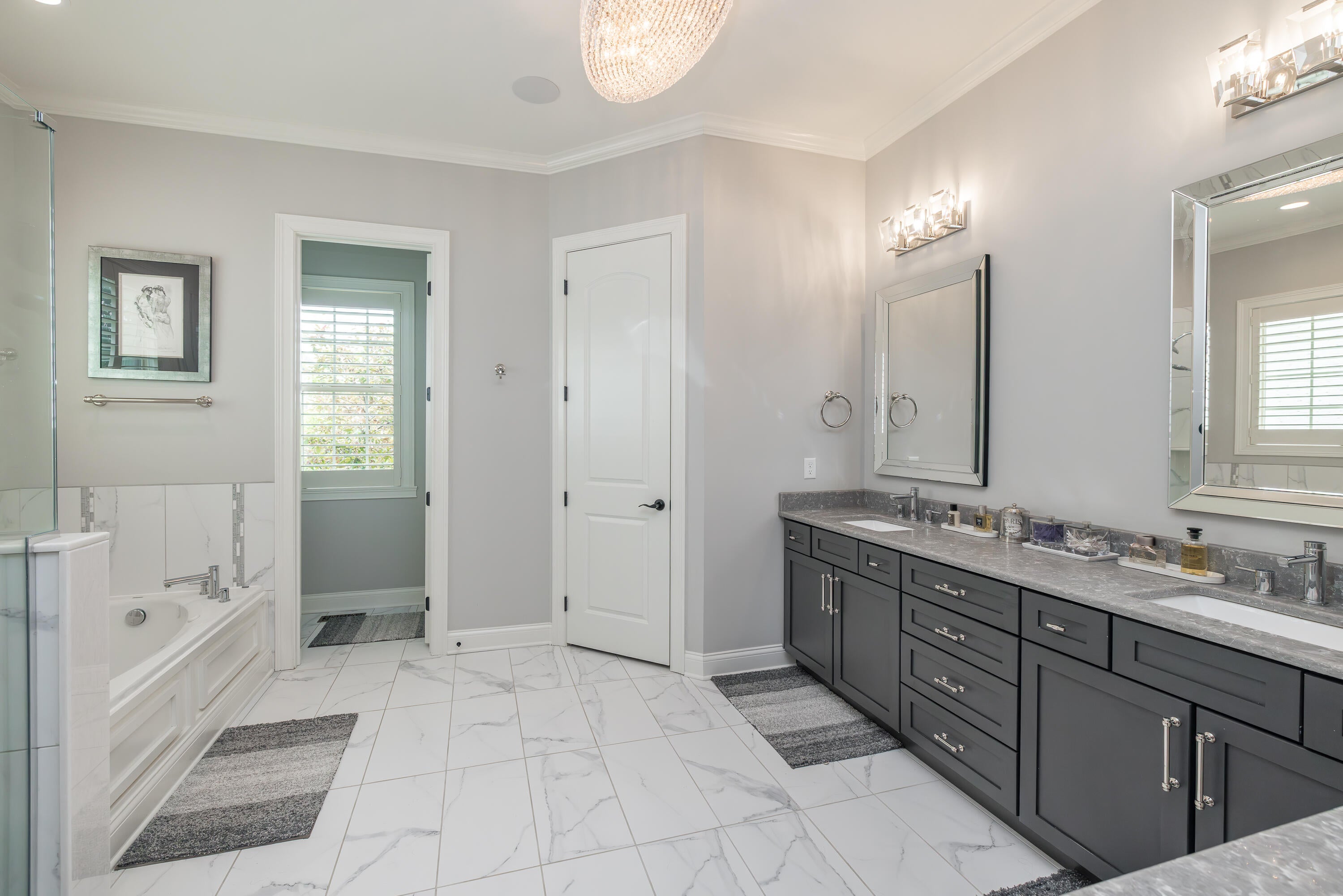 Lexington, Kentucky, 40509, United States, 5 Bedrooms Bedrooms, ,5 BathroomsBathrooms,Residential,Active,1824921