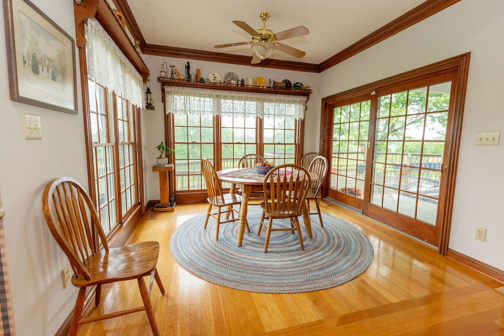 Nicholasville, Kentucky, 40356, United States, 4 Bedrooms Bedrooms, ,4 BathroomsBathrooms,Residential,Active,1945274