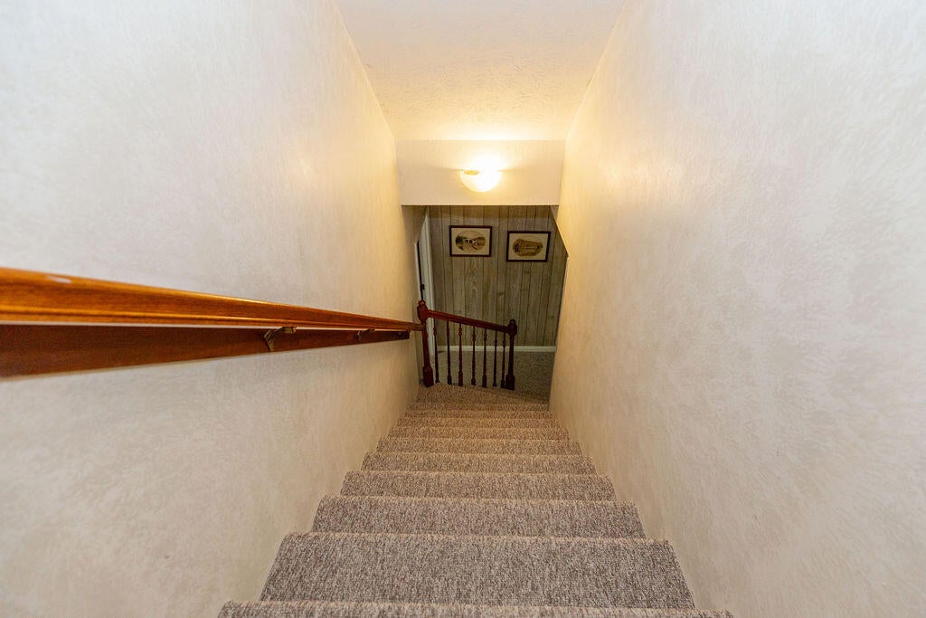 Nicholasville, Kentucky, 40356, United States, 4 Bedrooms Bedrooms, ,4 BathroomsBathrooms,Residential,Active,1945274