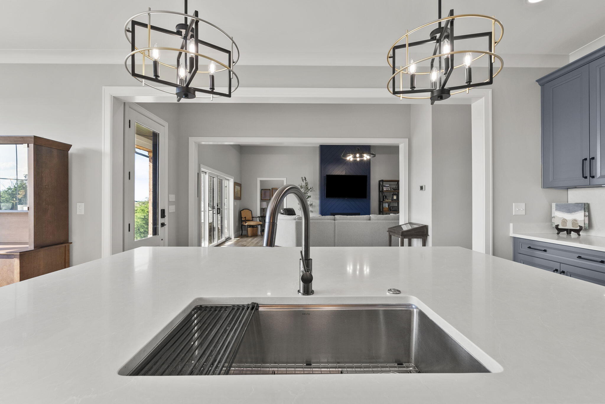 Richmond, Kentucky, 40475, United States, 5 Bedrooms Bedrooms, ,5 BathroomsBathrooms,Residential,Active,1868143