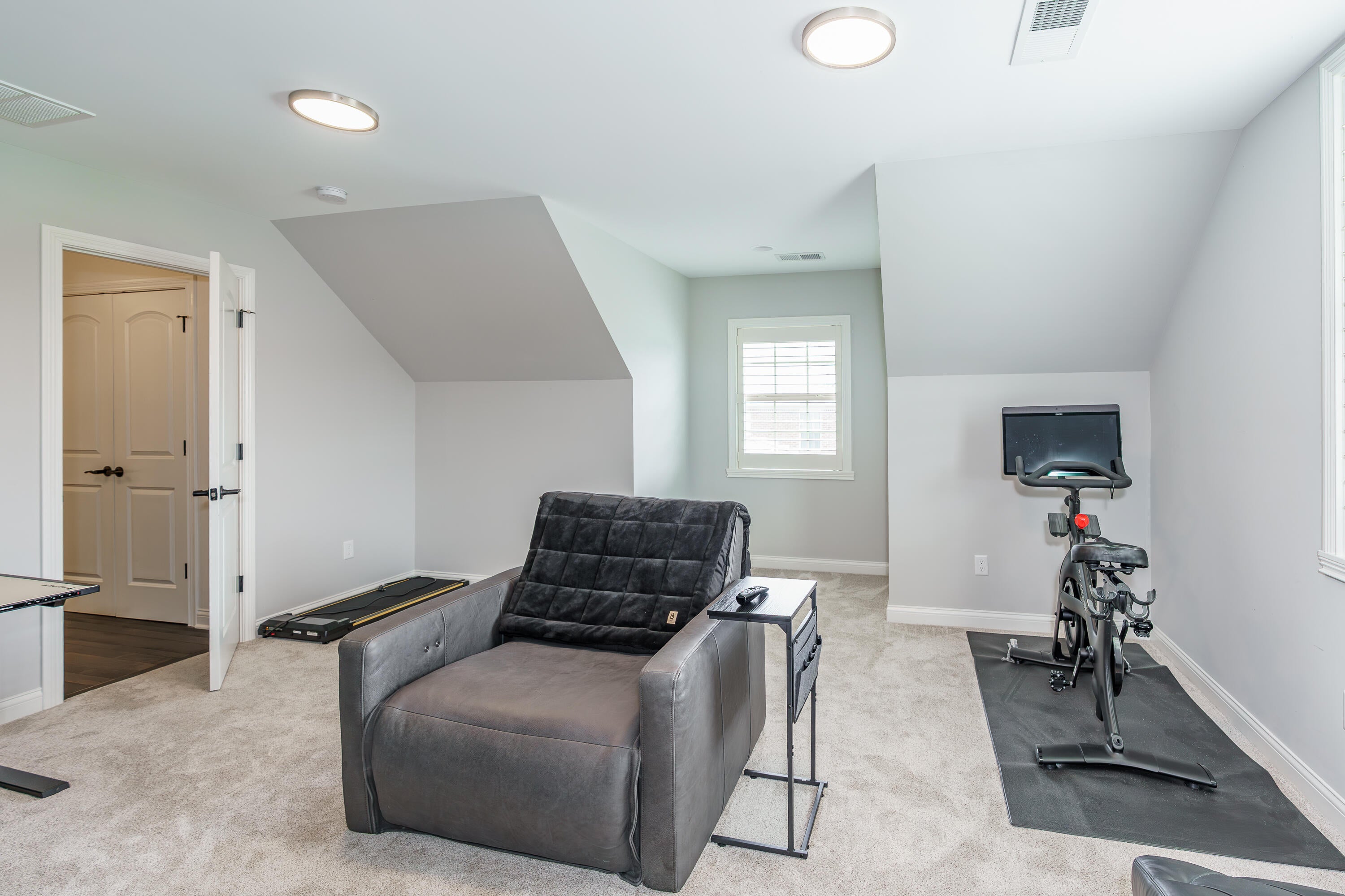 Lexington, Kentucky, 40509, United States, 5 Bedrooms Bedrooms, ,5 BathroomsBathrooms,Residential,Active,1824921